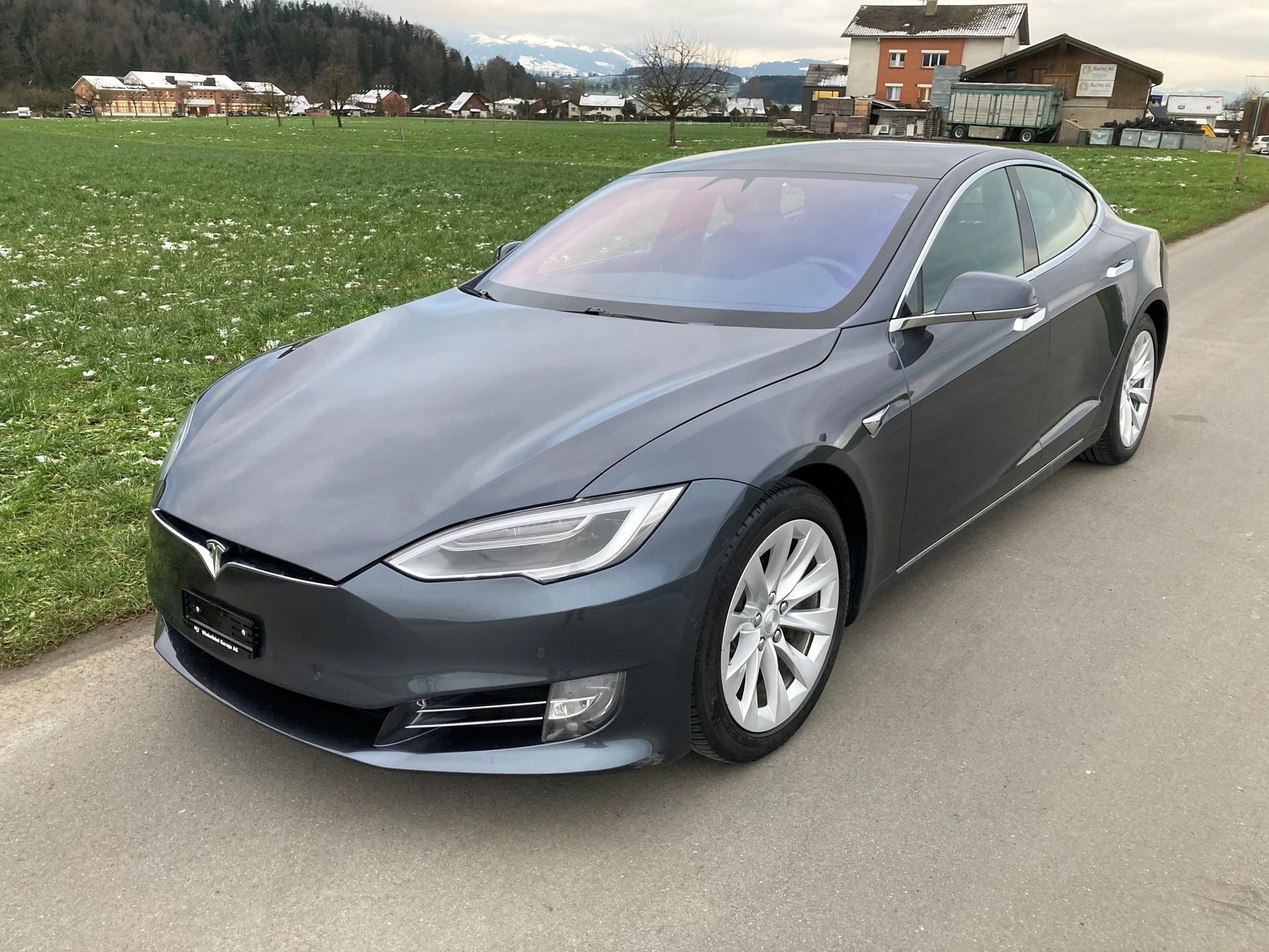 TESLA Model S 75 D-image-0