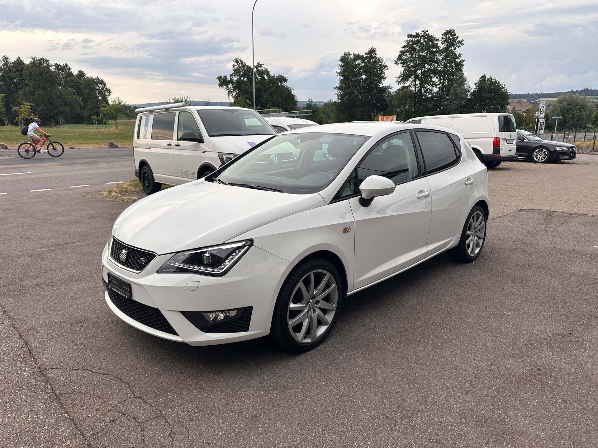 SEAT Ibiza 1.2 TSI FR Viva-image-6