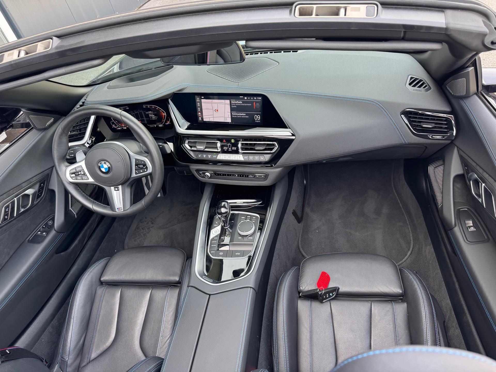 BMW Z4 sDrive 20i M Sport Steptronic-image-31