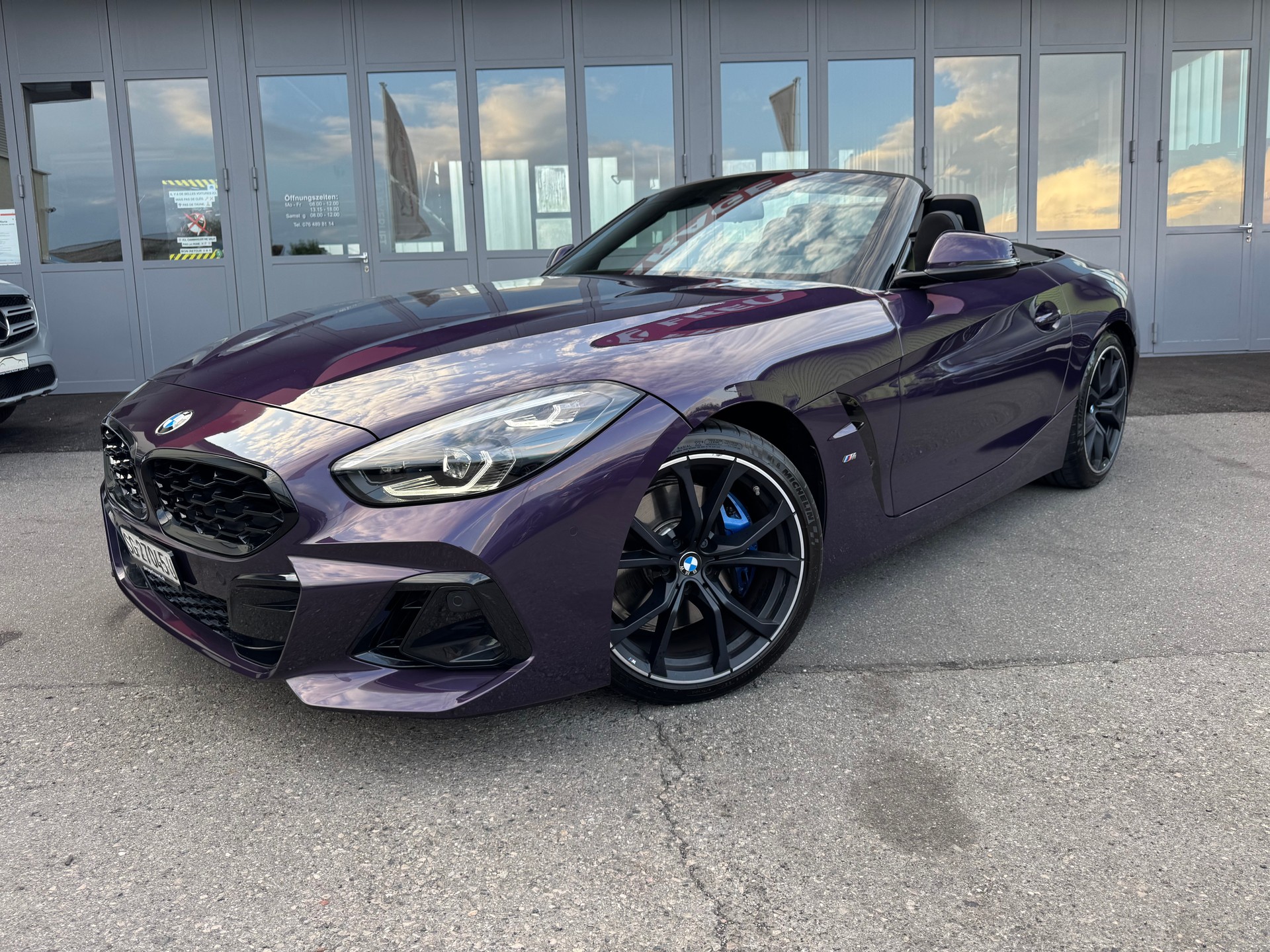 BMW Z4 sDrive 20i M Sport Steptronic-image-0