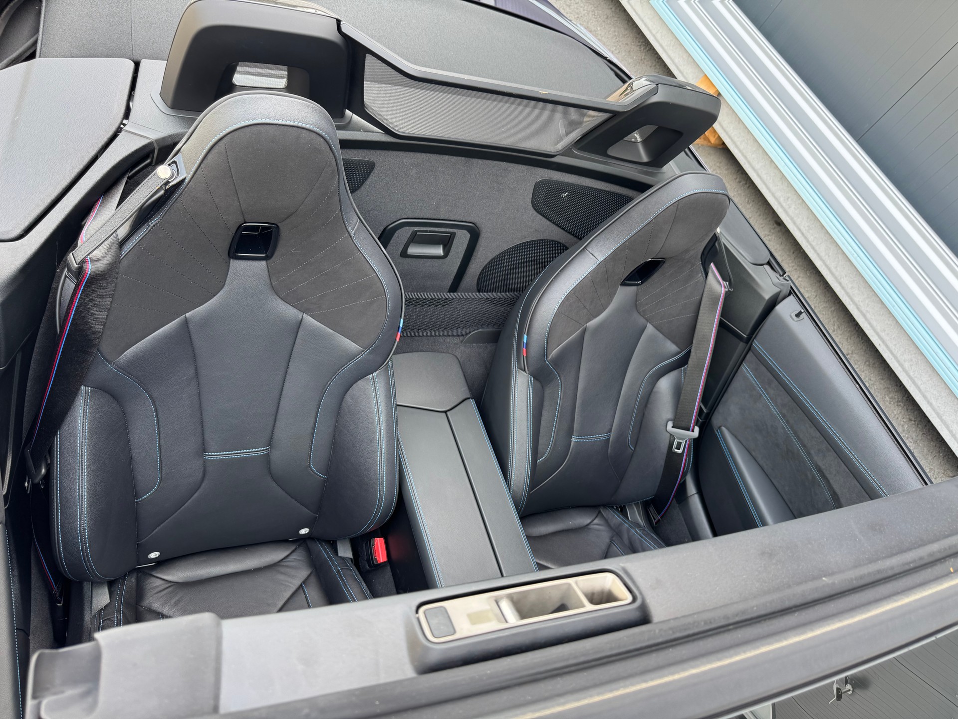 BMW Z4 sDrive 20i M Sport Steptronic-image-29
