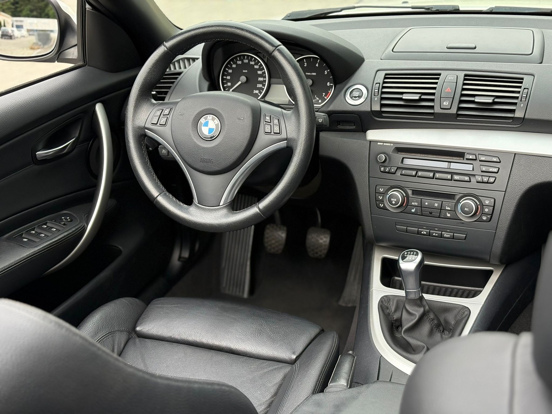 BMW 118i Cabrio Frisch ab MFK 20.08.2026-image-9