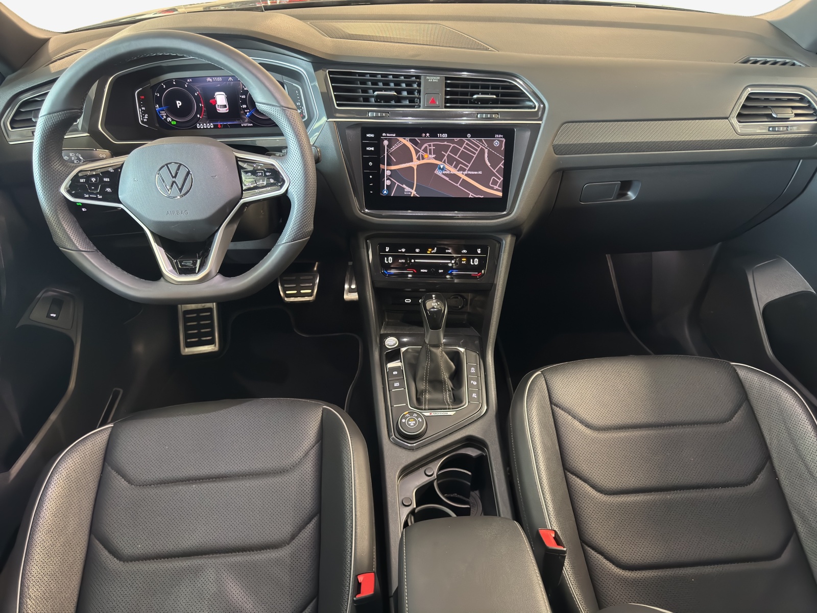 VW Tiguan Allspace 2.0TSI R-Line 4Motion DSG-image-8