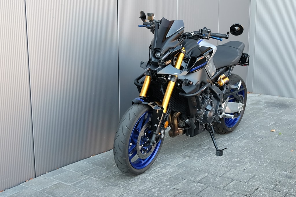 YAMAHA MT-09 SP ABS-showroom-element-1