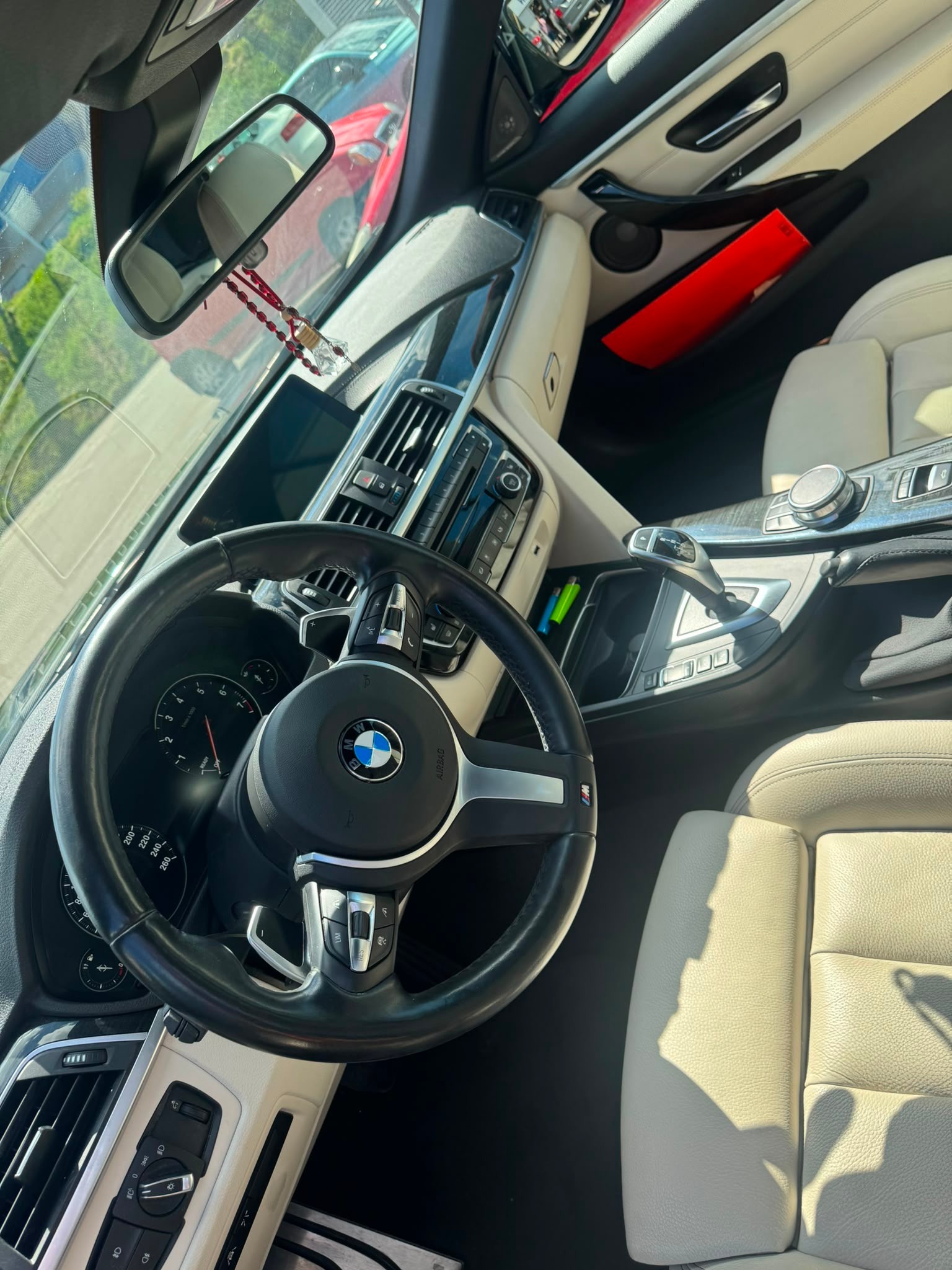 BMW 440i xDrive-image-2