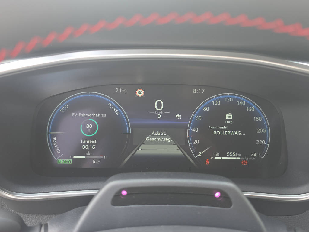 TOYOTA Corolla Touring Sports 2.0 HSD GR-Sport + e-CVT Automat-image-15