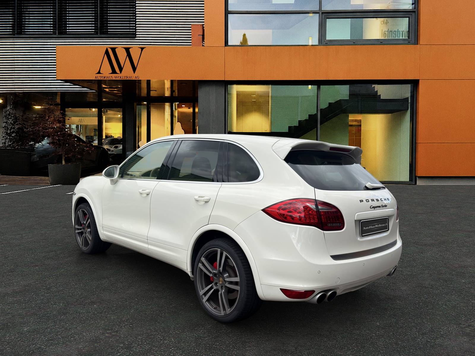 PORSCHE Cayenne 4.8 V8 Turbo / Top Zustand-image-3