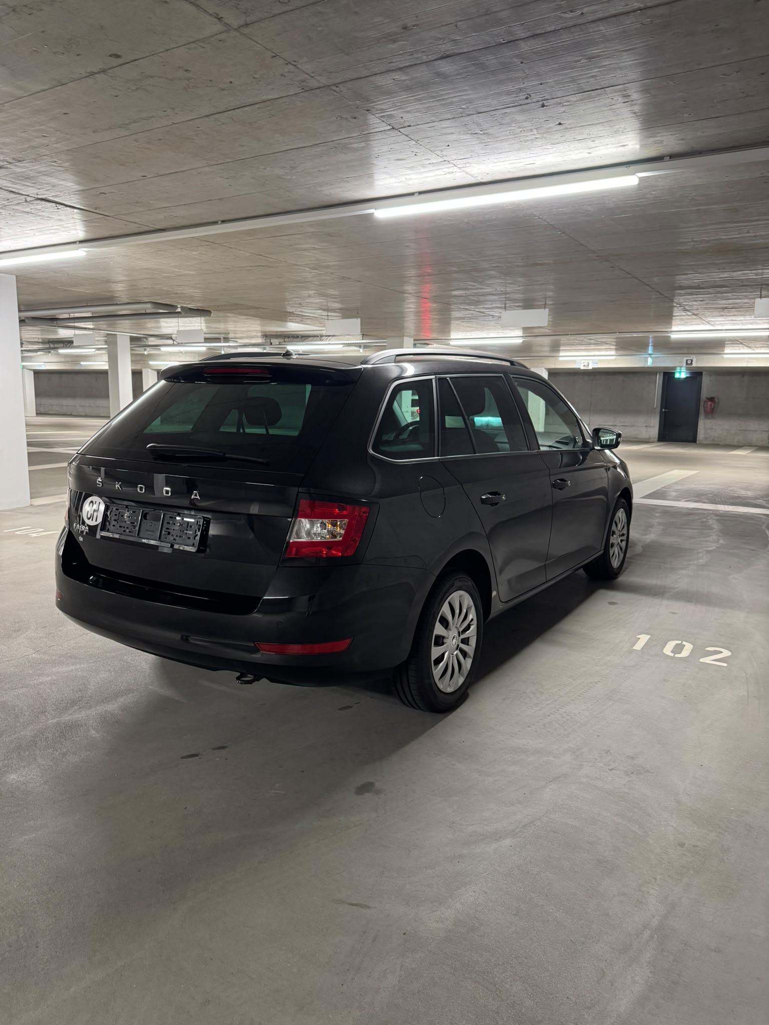 SKODA Fabia Combi 1.0 TSI Ambition-image-5