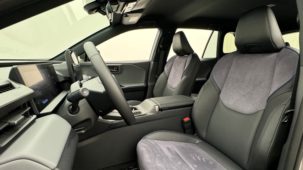 TOYOTA RAV-4 2.5 HSD Style e-CVT AWD-image-4