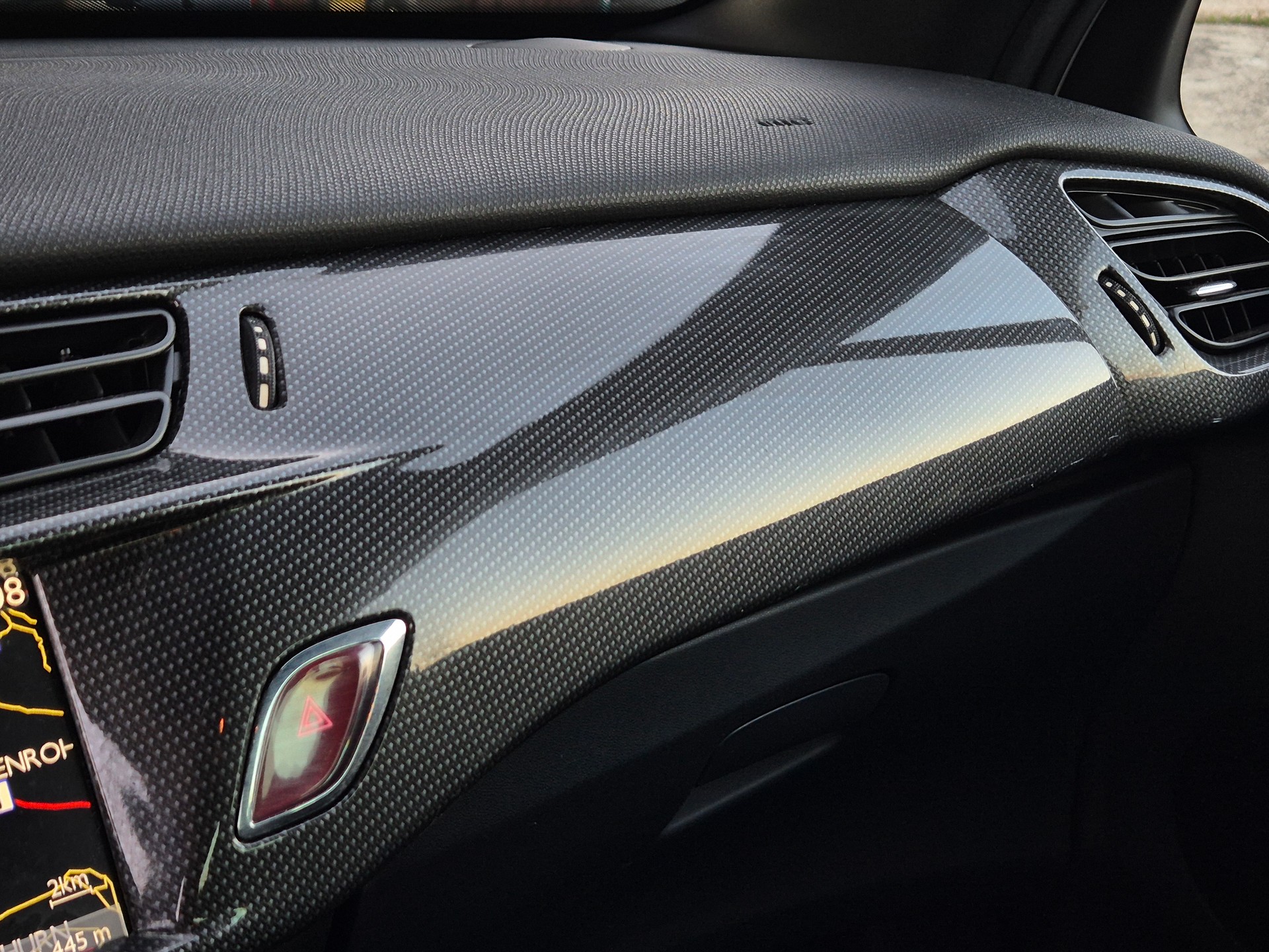 DS AUTOMOBILES DS3 1.6 THP Sport Chic-image-16