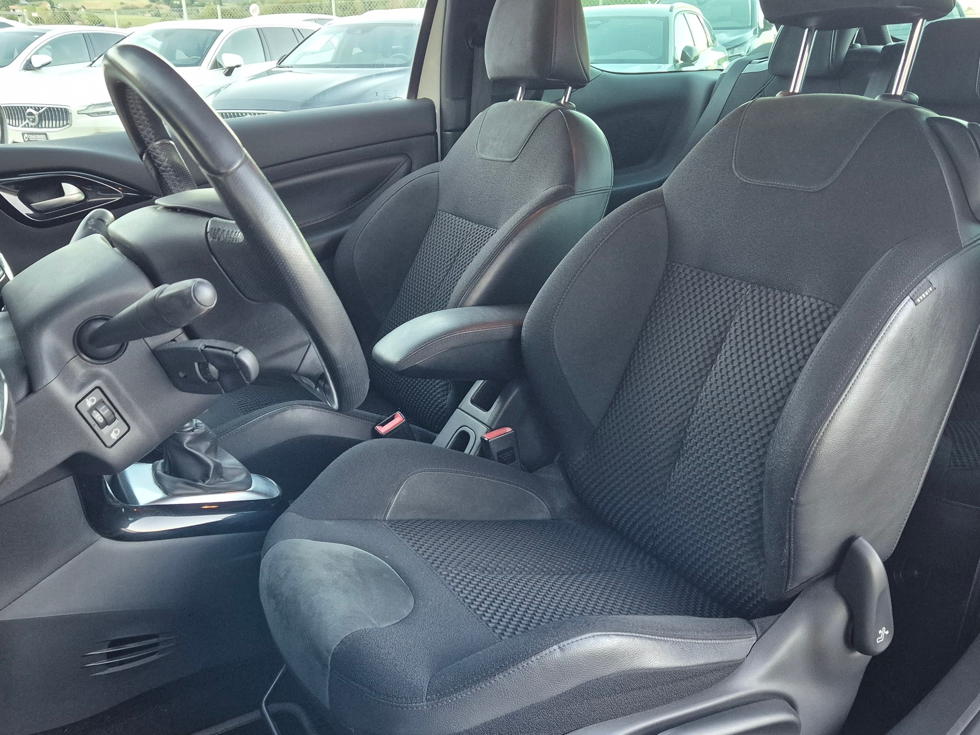 DS AUTOMOBILES DS3 1.6 THP Sport Chic-image-12