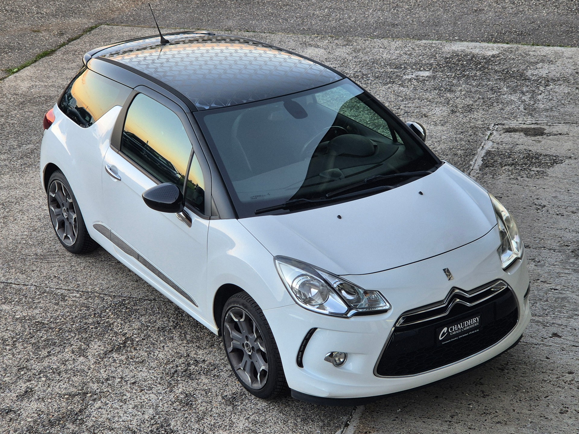 DS AUTOMOBILES DS3 1.6 THP Sport Chic-showroom-element-2