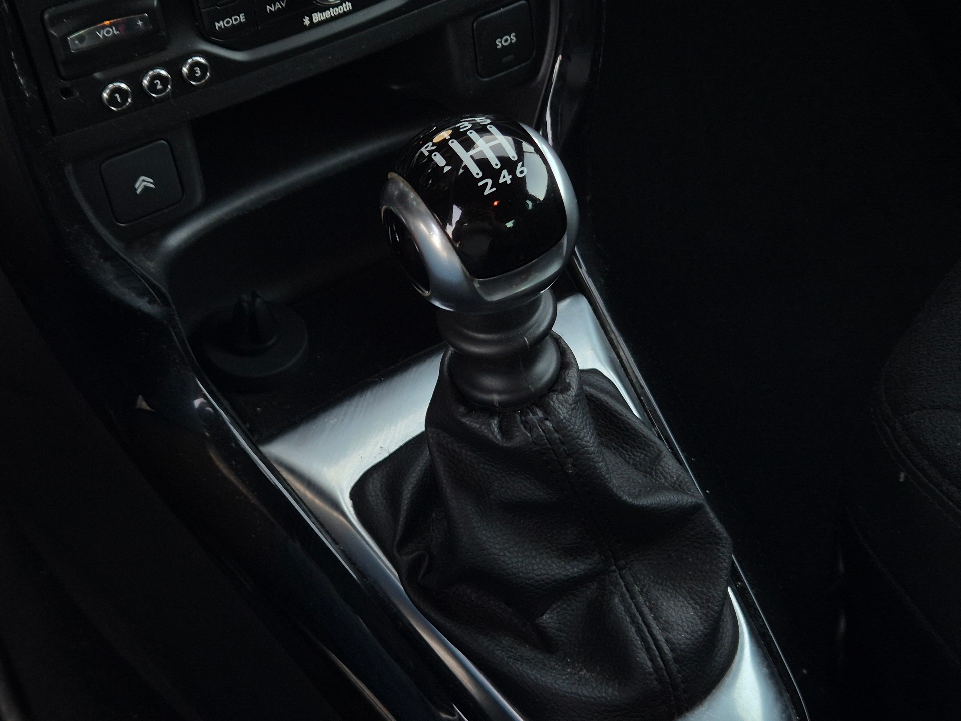 DS AUTOMOBILES DS3 1.6 THP Sport Chic-image-23