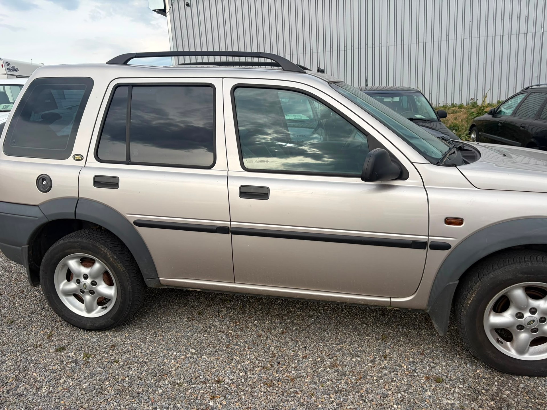 LAND ROVER Freelander 1.8 XEi Wagon-image-12