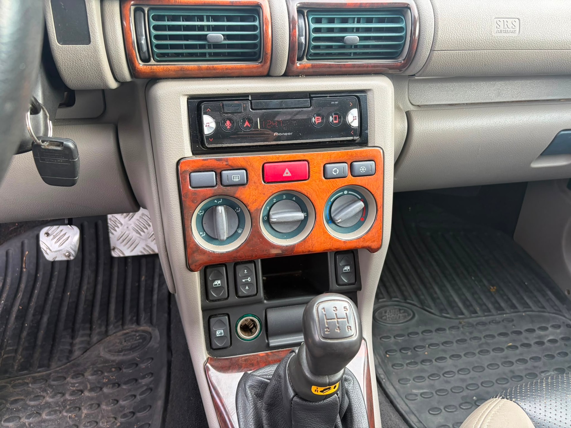 LAND ROVER Freelander 1.8 XEi Wagon-image-2