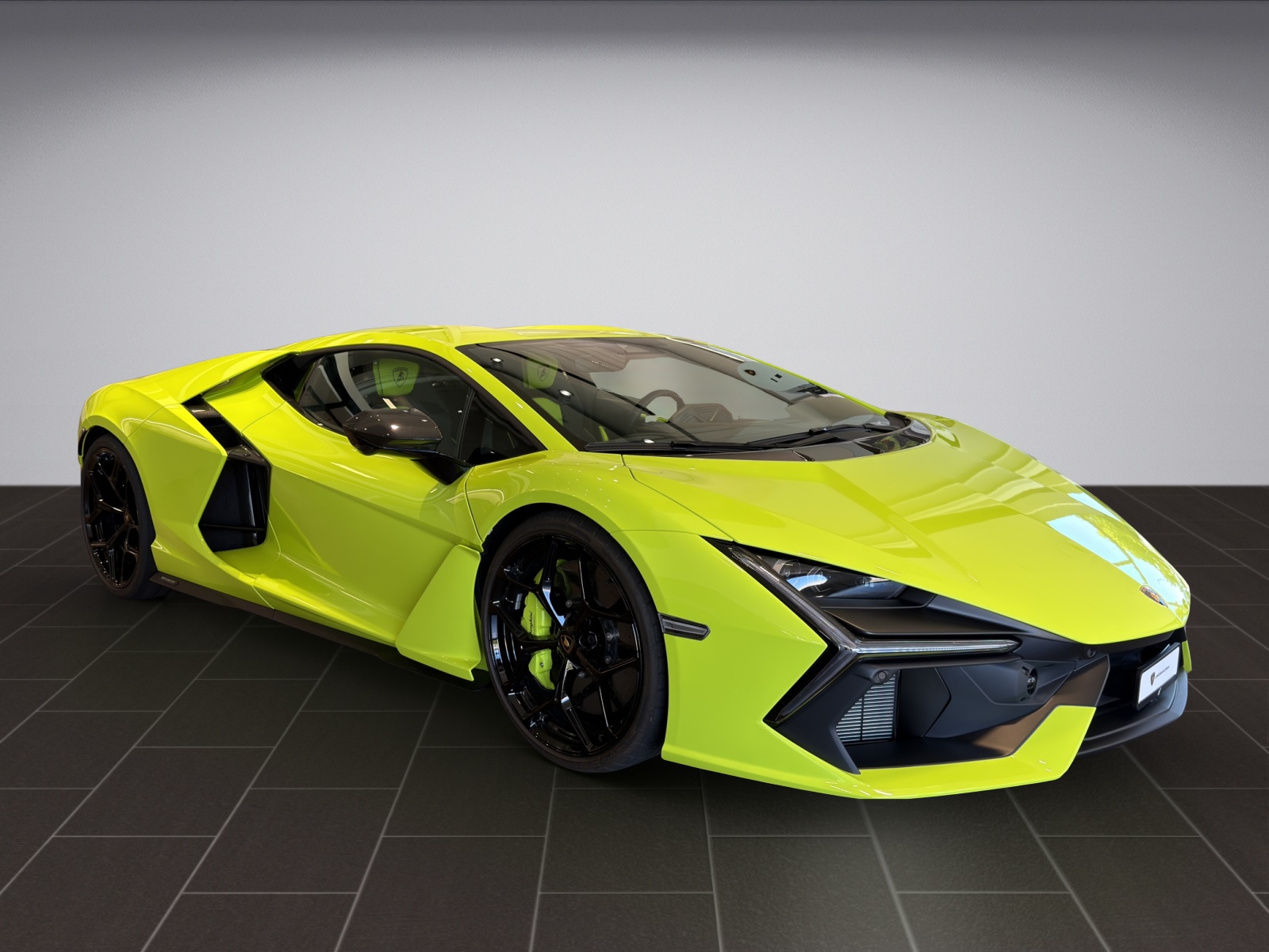 LAMBORGHINI Revuelto Coupé 6.5