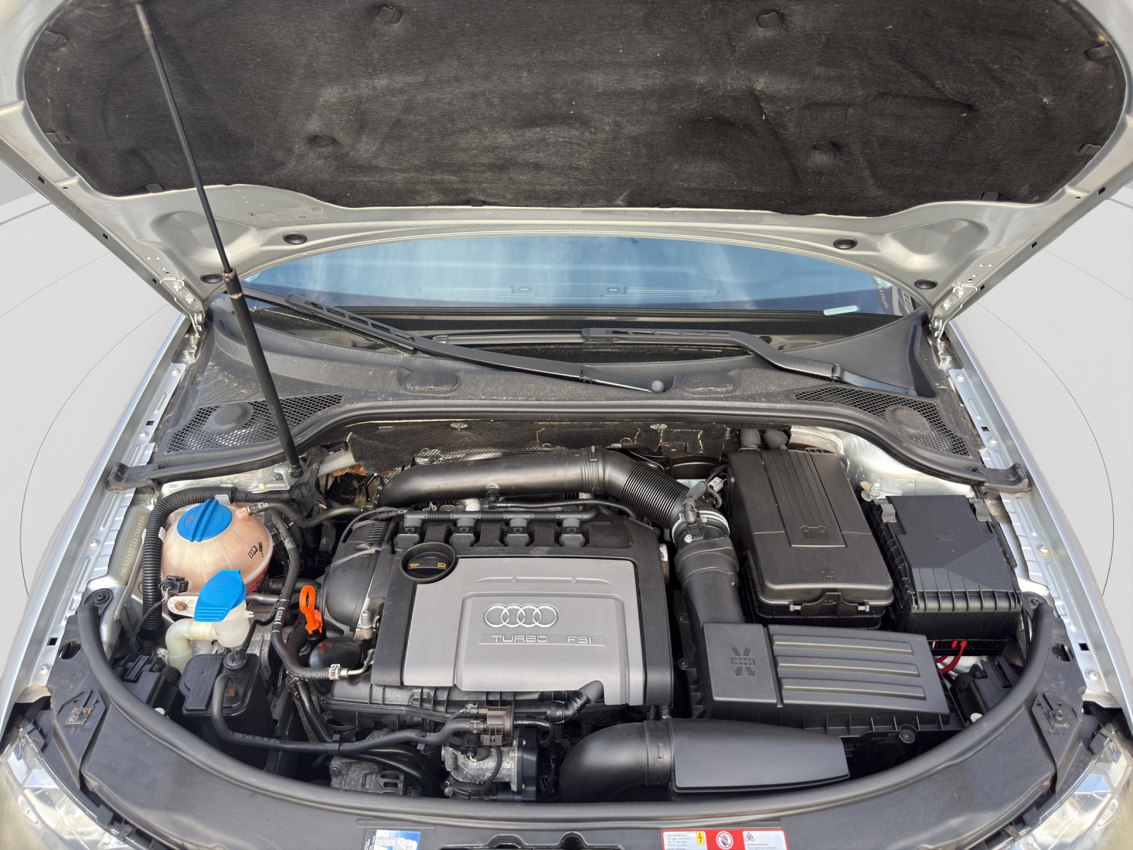 AUDI A3 Sportback 1.8 Turbo FSI Attraction-image-9