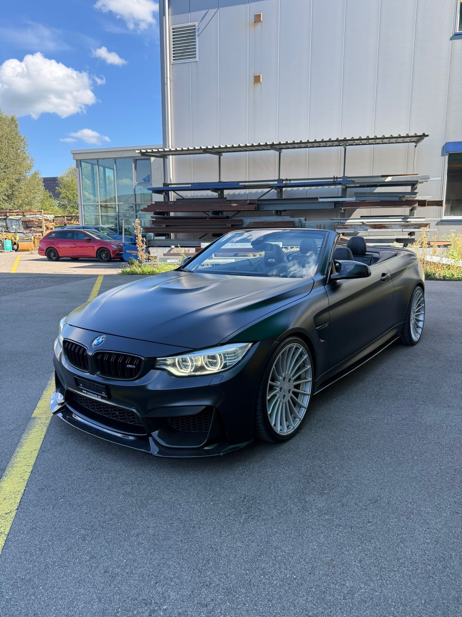 BMW M4 Cabriolet DKG-image-3