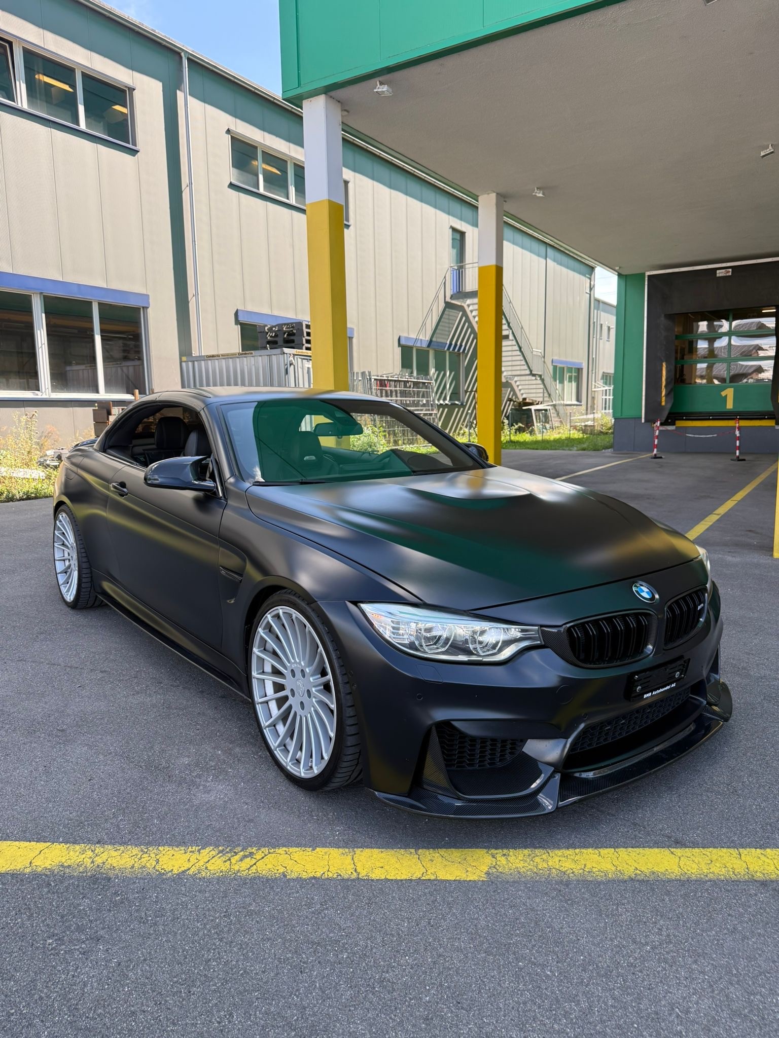 BMW M4 Cabriolet DKG