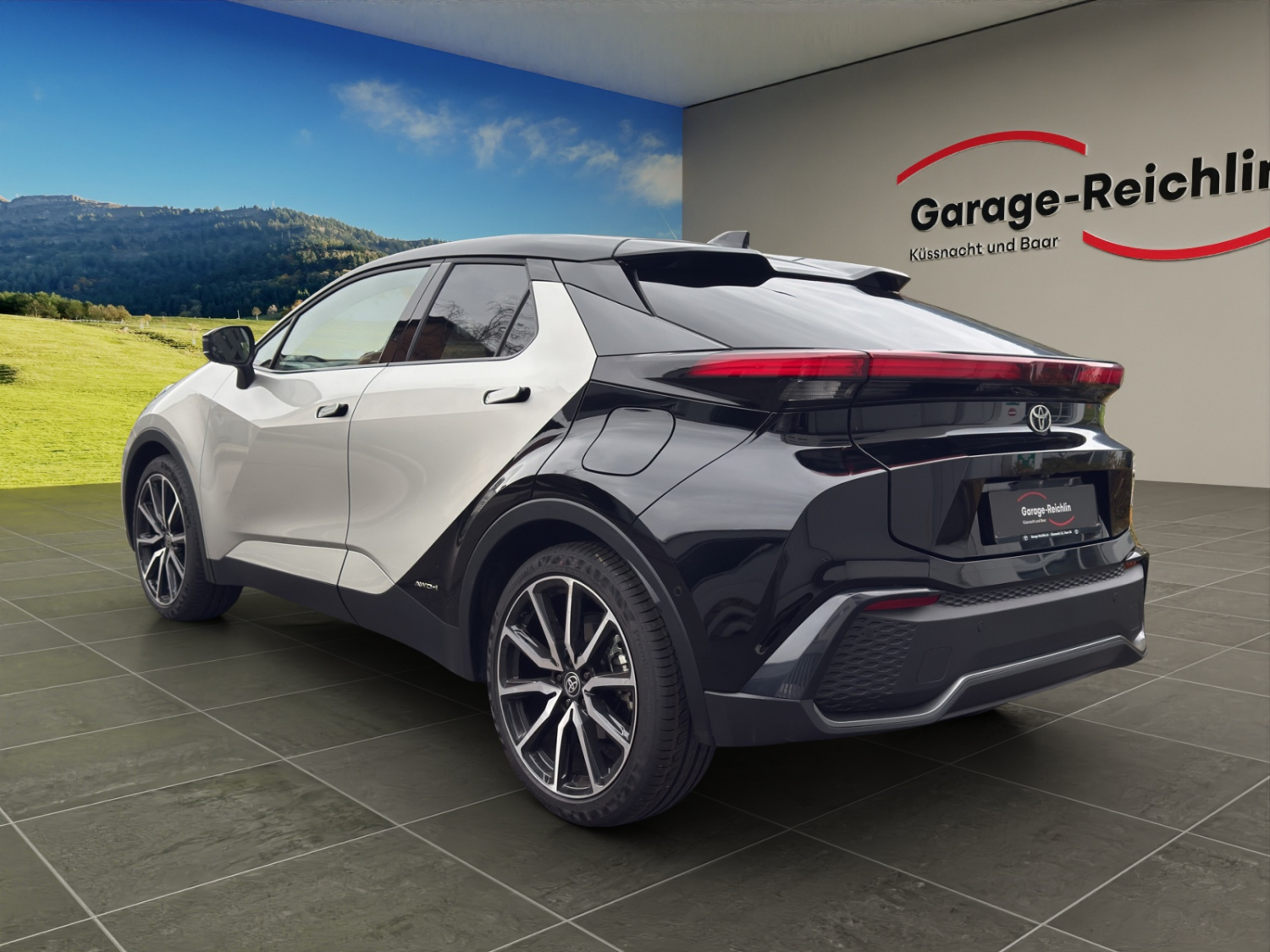 TOYOTA C-HR 2.0 HEV GR Sport Premiere 4x4-image-2