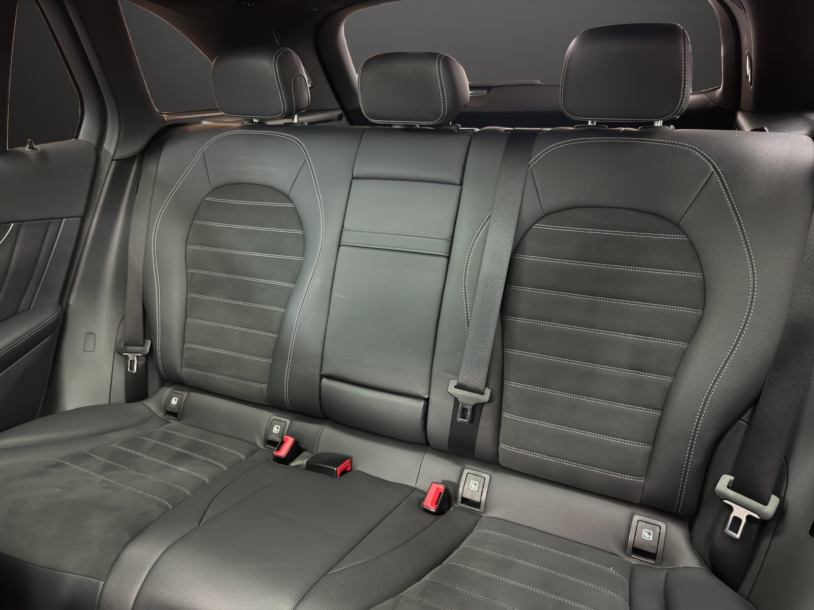 MERCEDES-BENZ GLC 200 4M Night Star-image-14