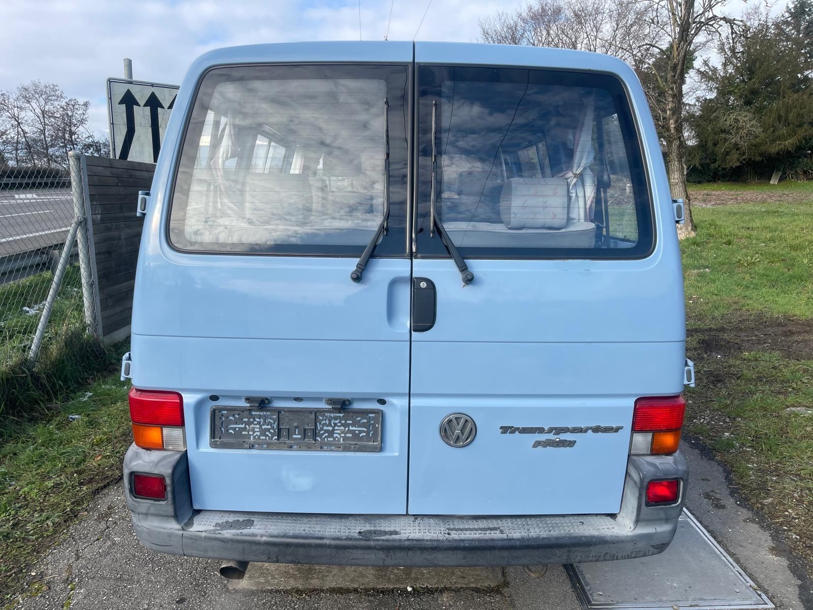 VW T4 Caravelle 2.5 syncro-image-3