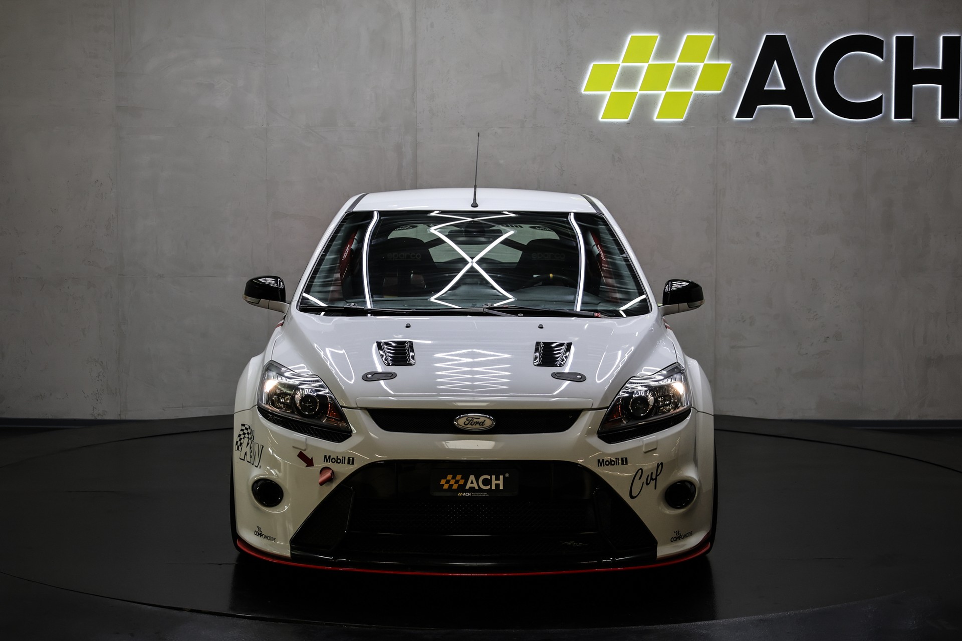 FORD Focus 2.5i Turbo RS Cup-image-1