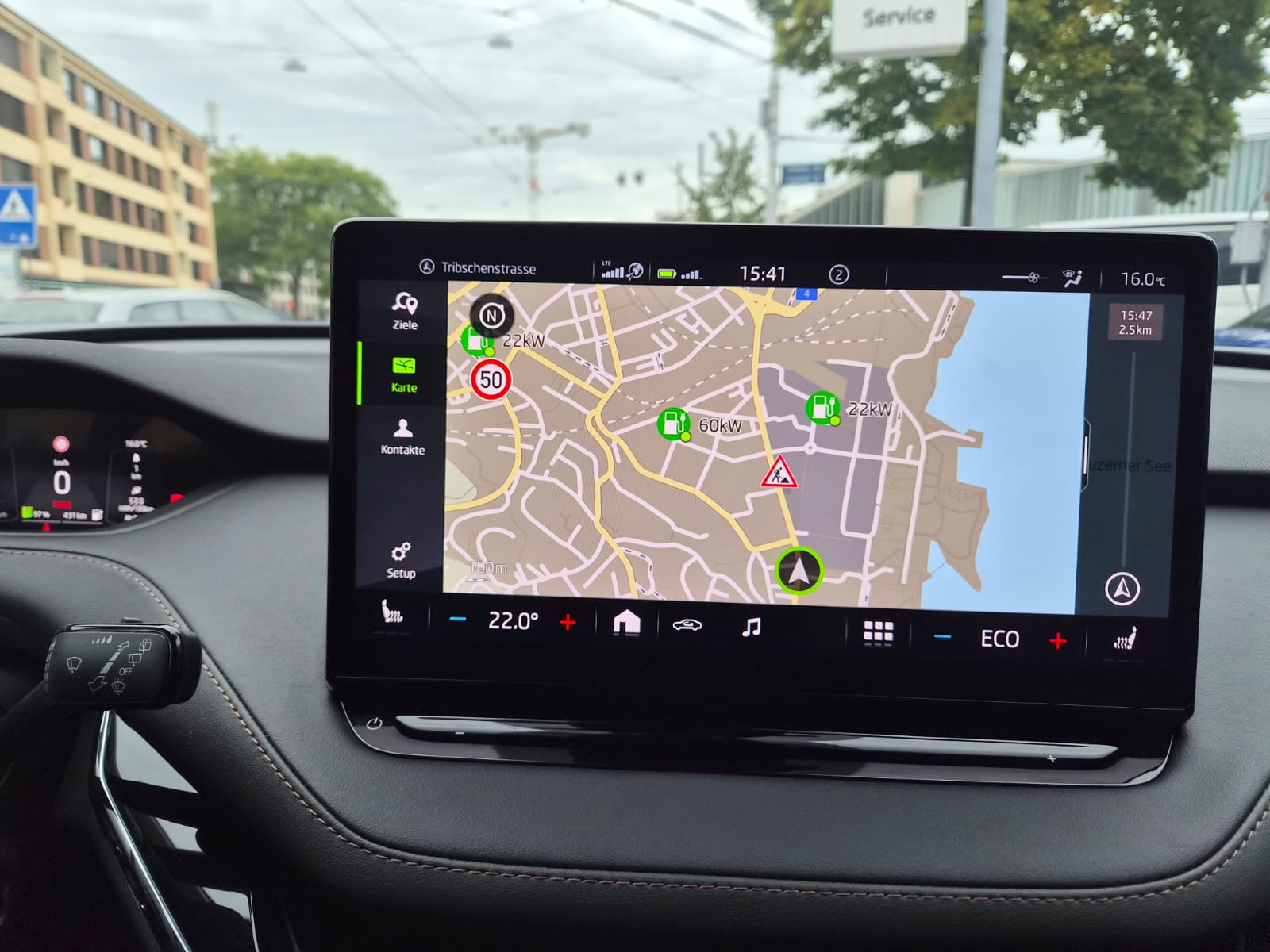SKODA Enyaq iV 80x-image-24