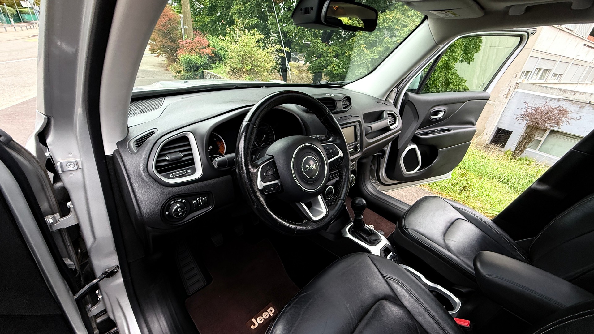 JEEP Renegade 2.0 CRD Opening Edition AWD-image-10
