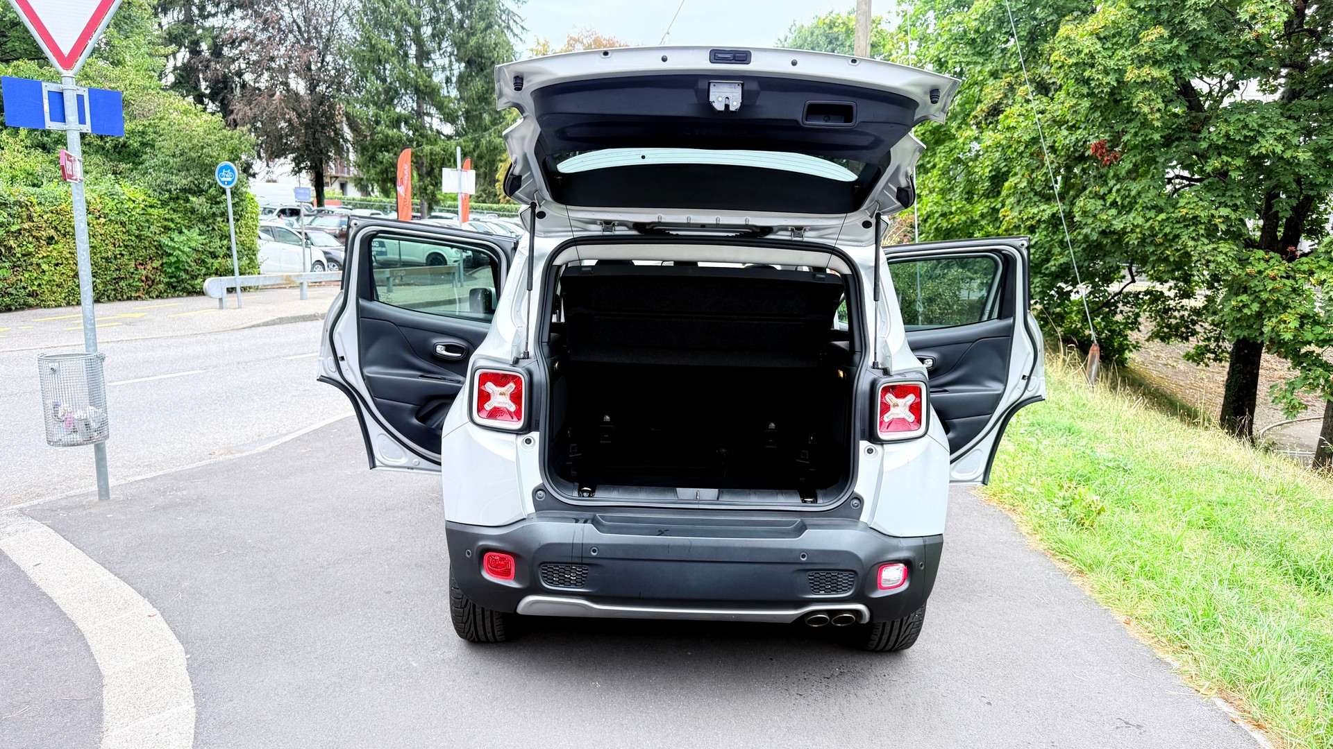 JEEP Renegade 2.0 CRD Opening Edition AWD-image-6