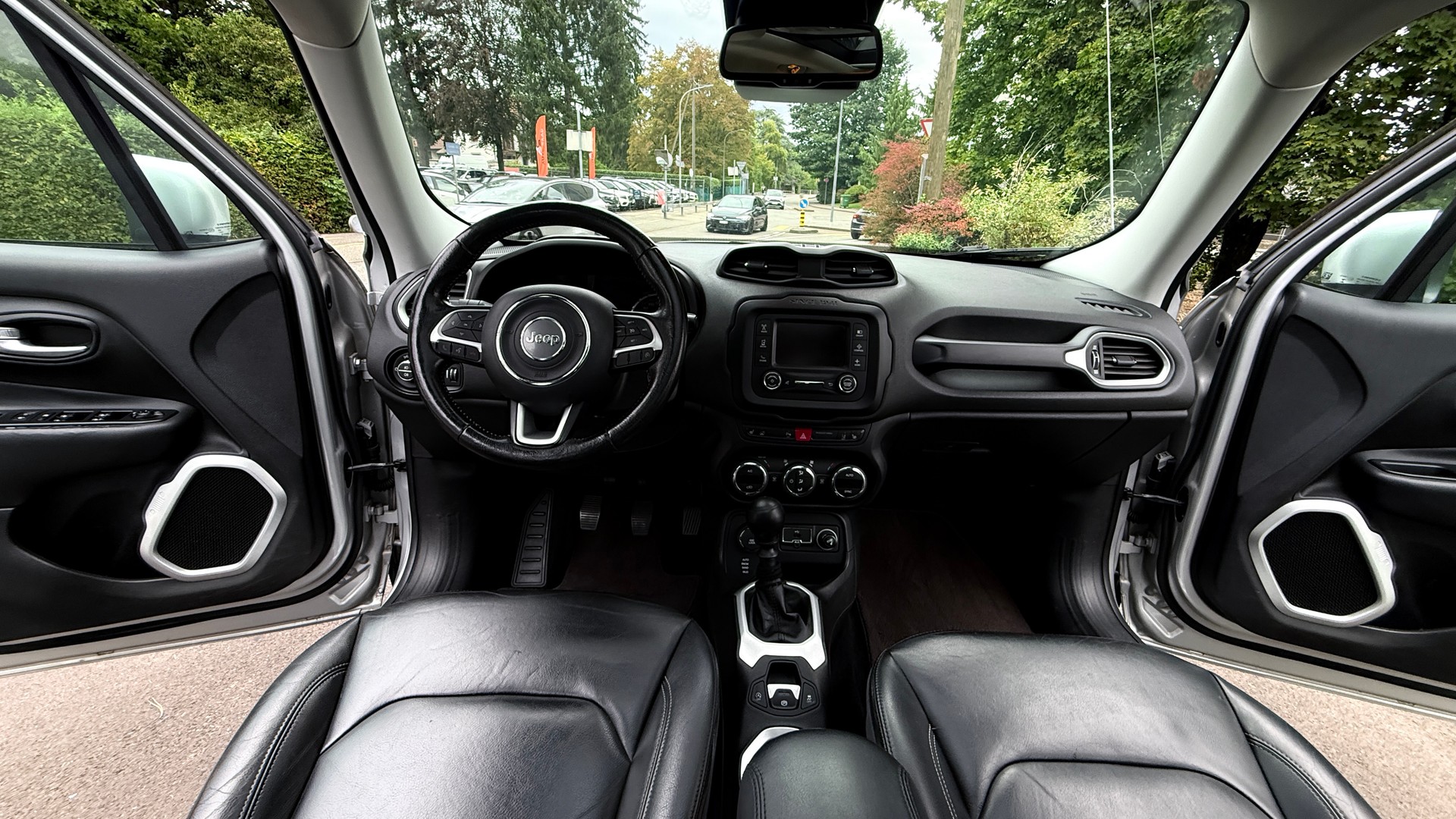 JEEP Renegade 2.0 CRD Opening Edition AWD-image-8