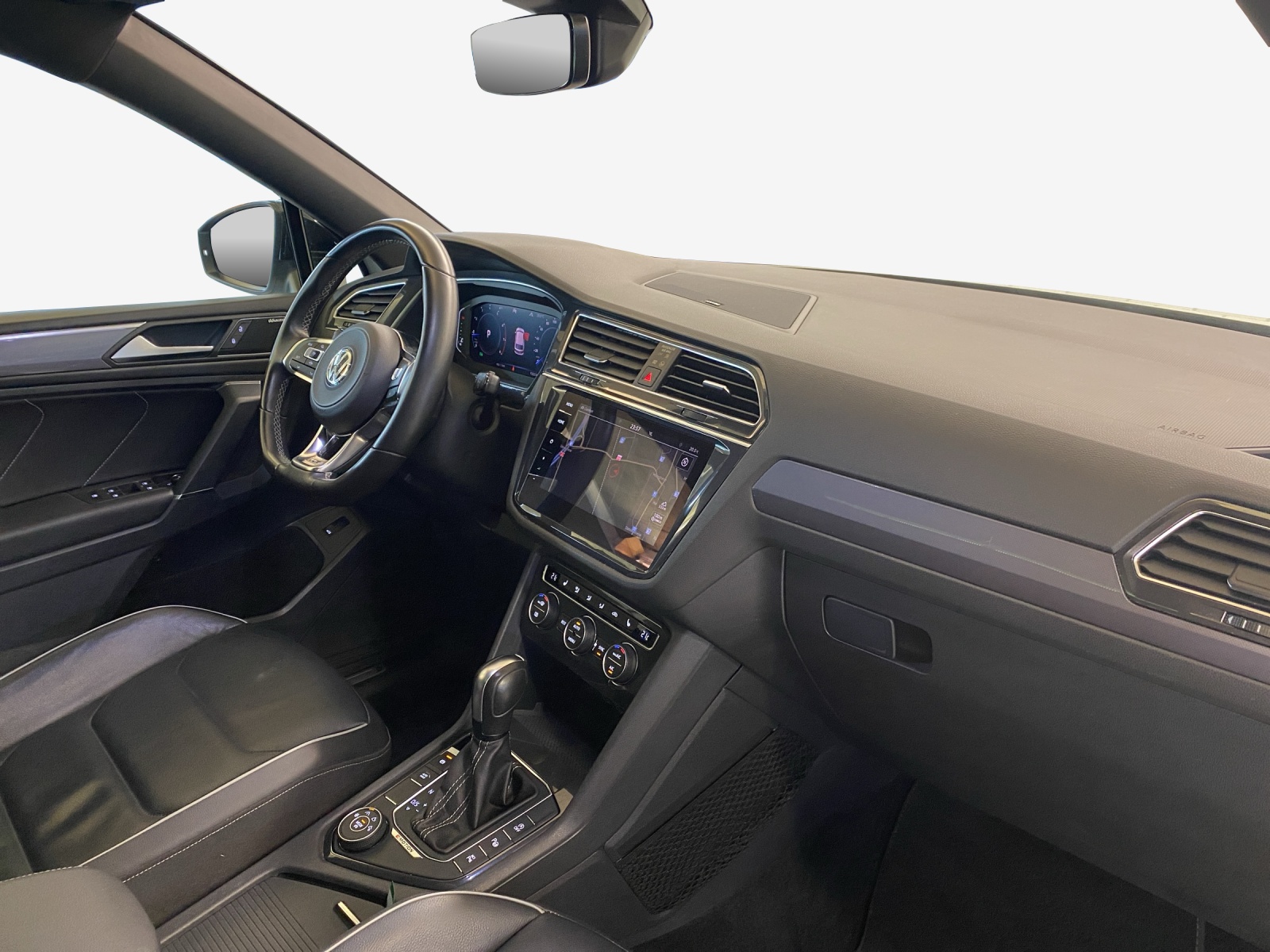 VW Tiguan Allspace 2.0TSI Highline 4Motion DSG-image-14