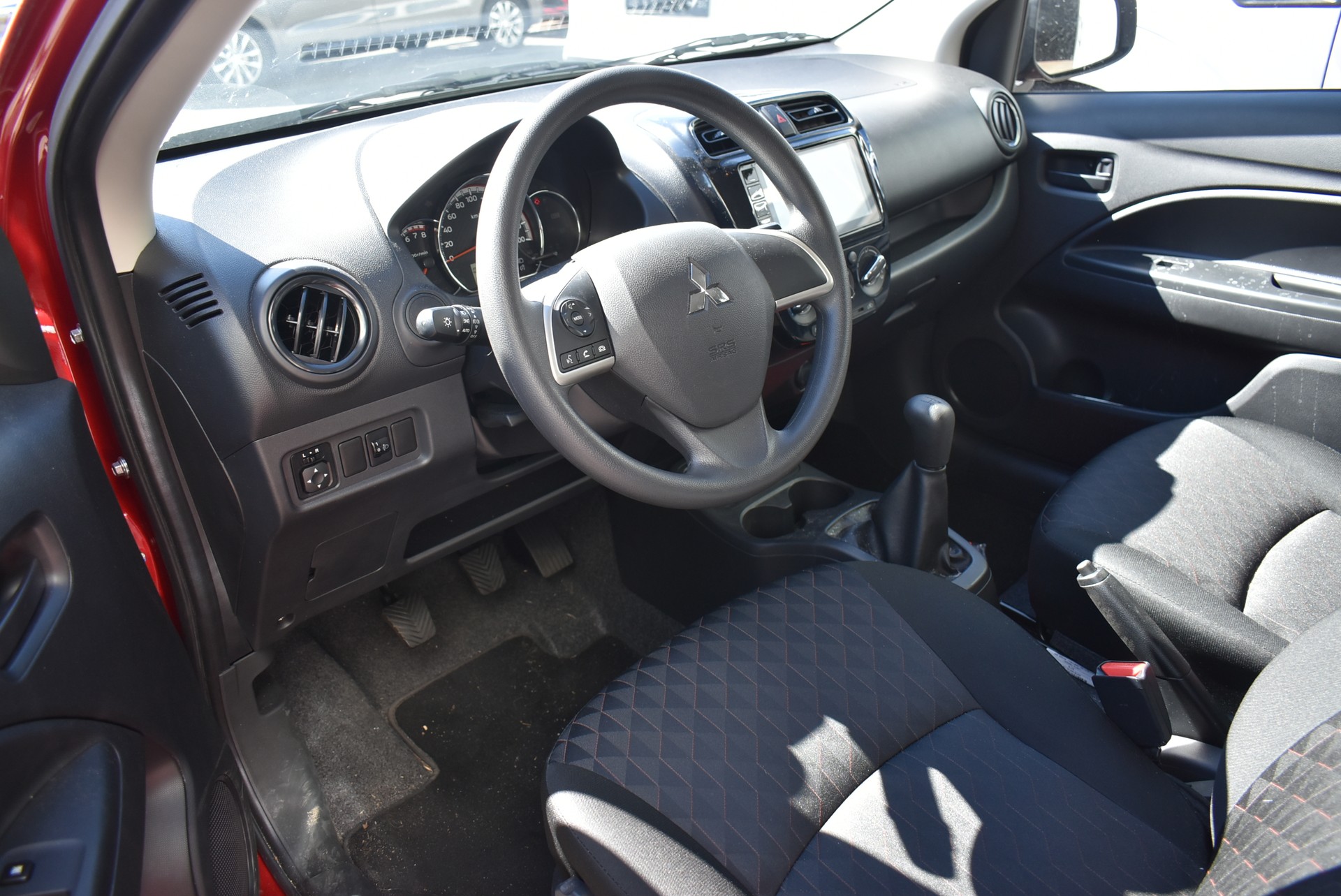 MITSUBISHI Space Star 1.2 Inform-image-1