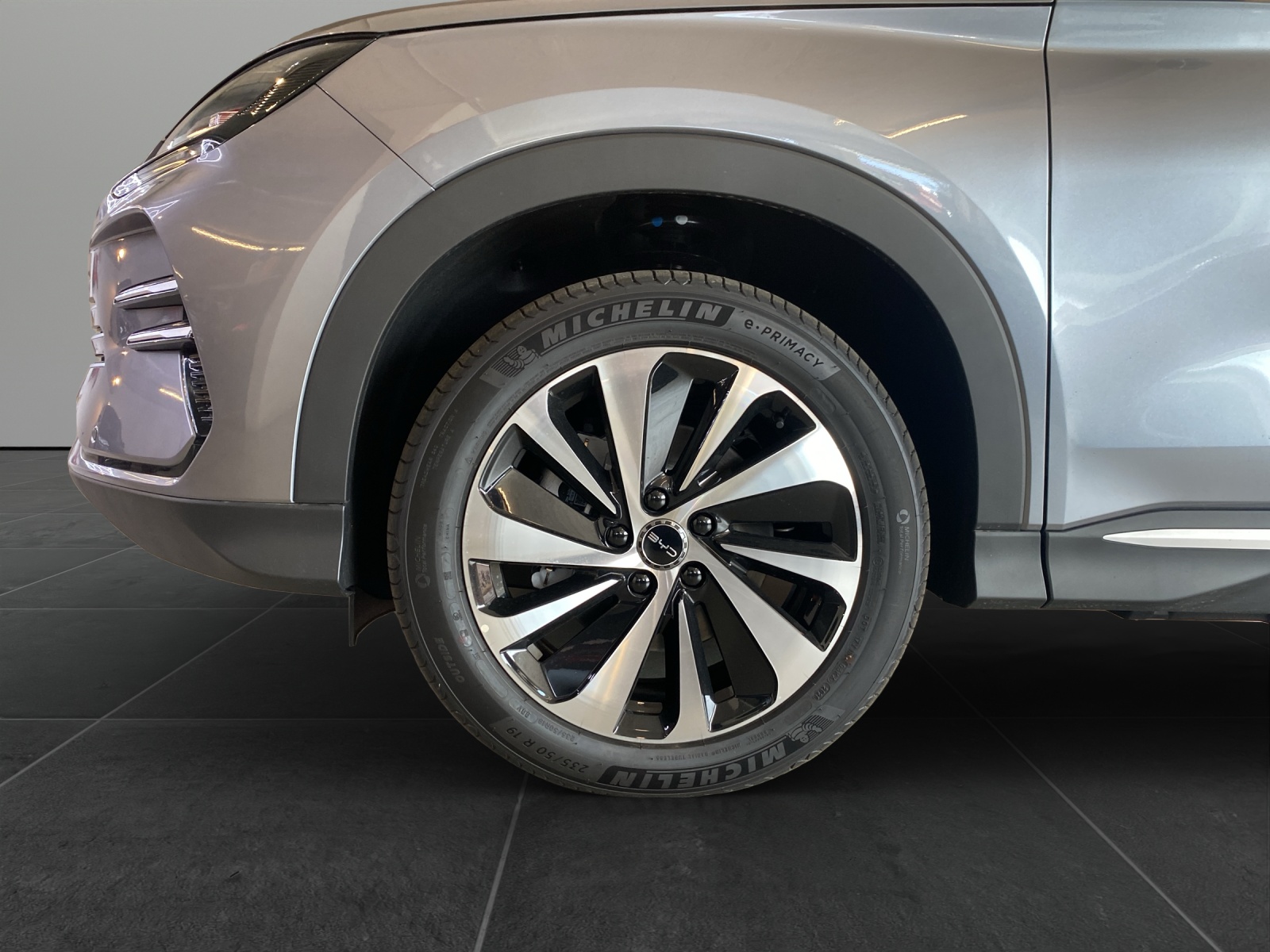 BYD Seal U DM-i Design AWD-image-9