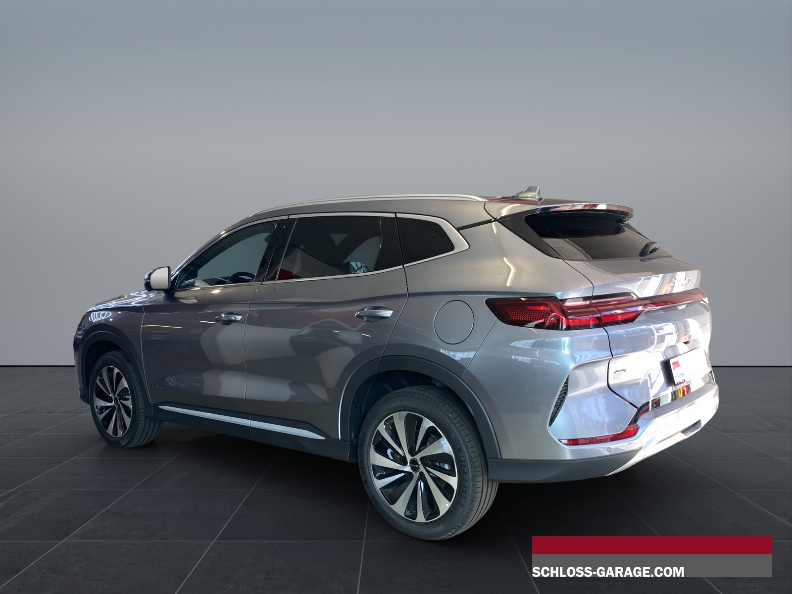 BYD Seal U DM-i Design AWD-image-3