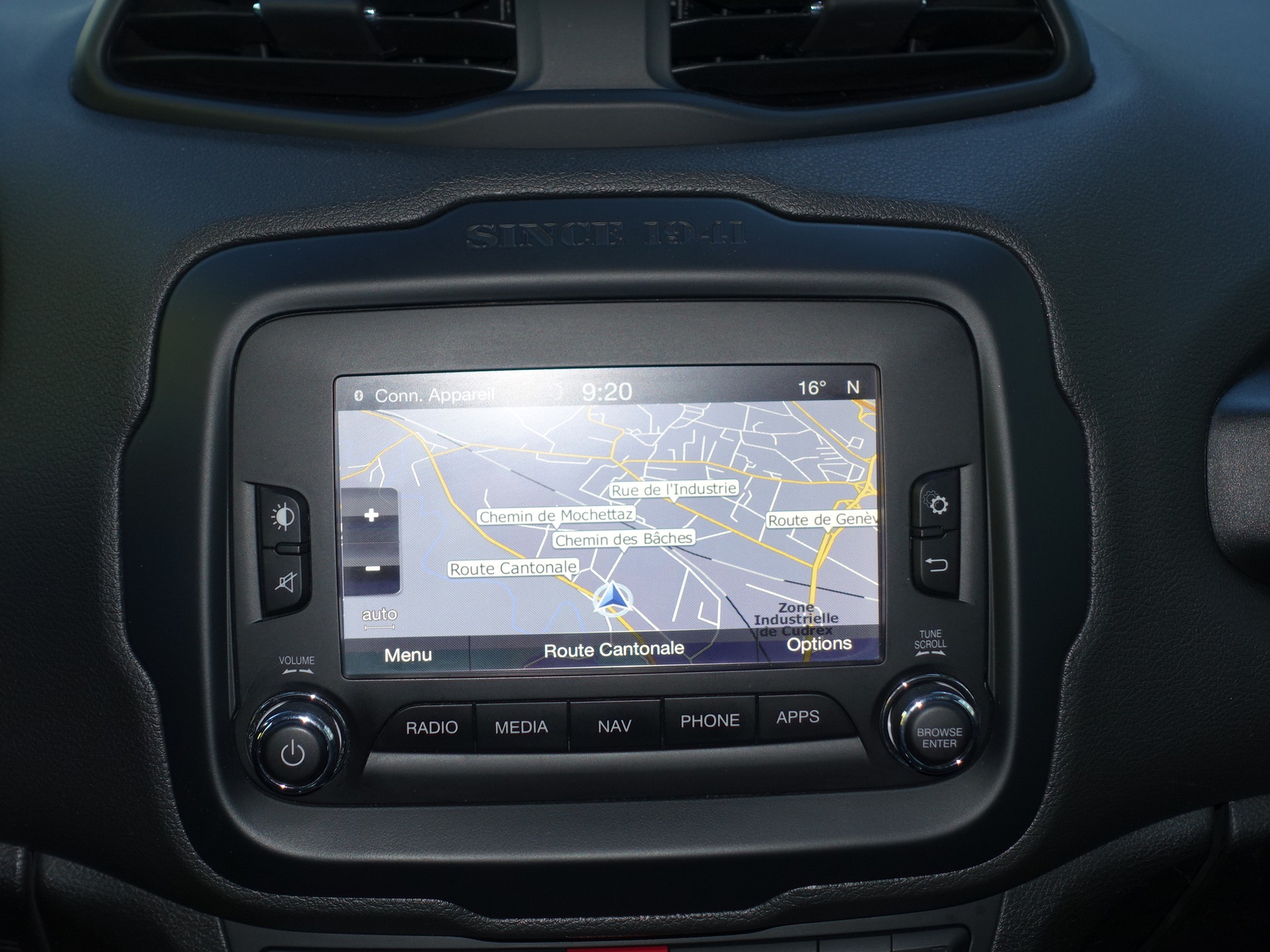 JEEP Renegade 2.0 CRD Limited AWD-image-20
