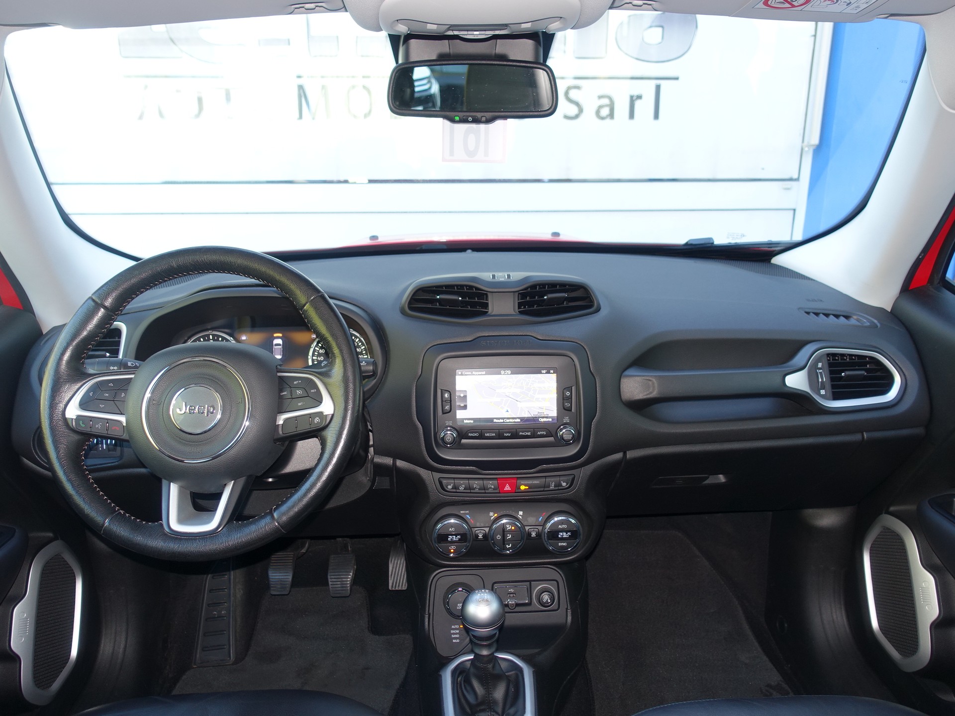 JEEP Renegade 2.0 CRD Limited AWD-image-22