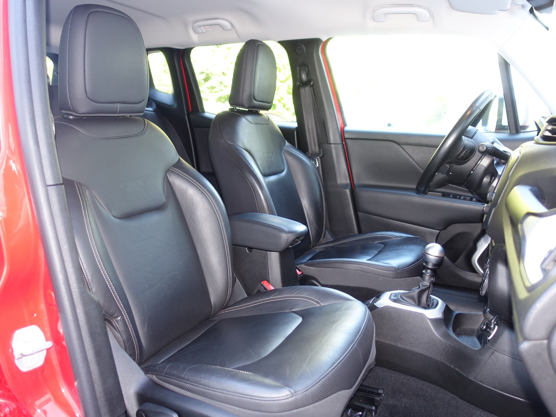 JEEP Renegade 2.0 CRD Limited AWD-image-15