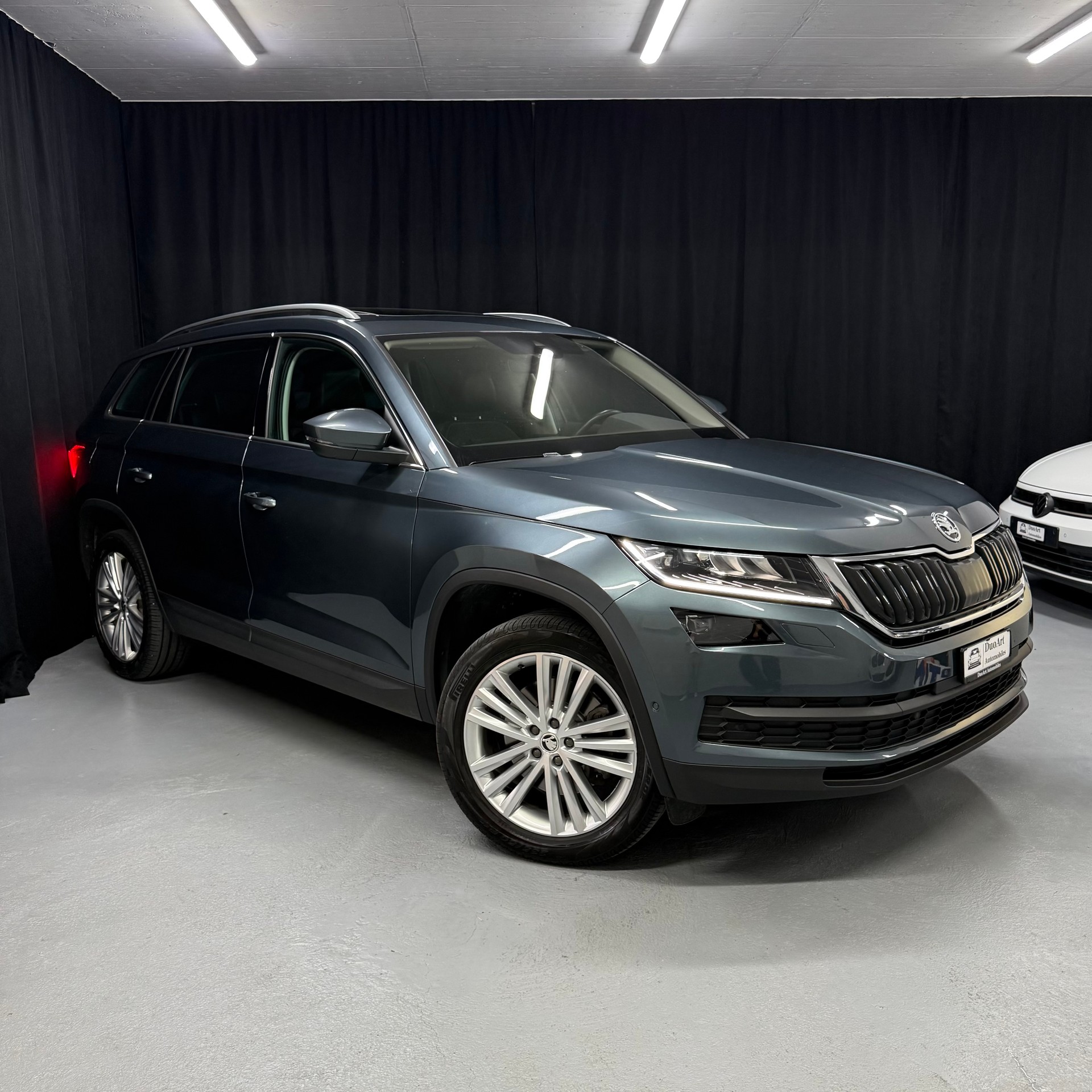 SKODA Kodiaq 2.0 TSI Style DSG 4x4 7 Sièges-image-4