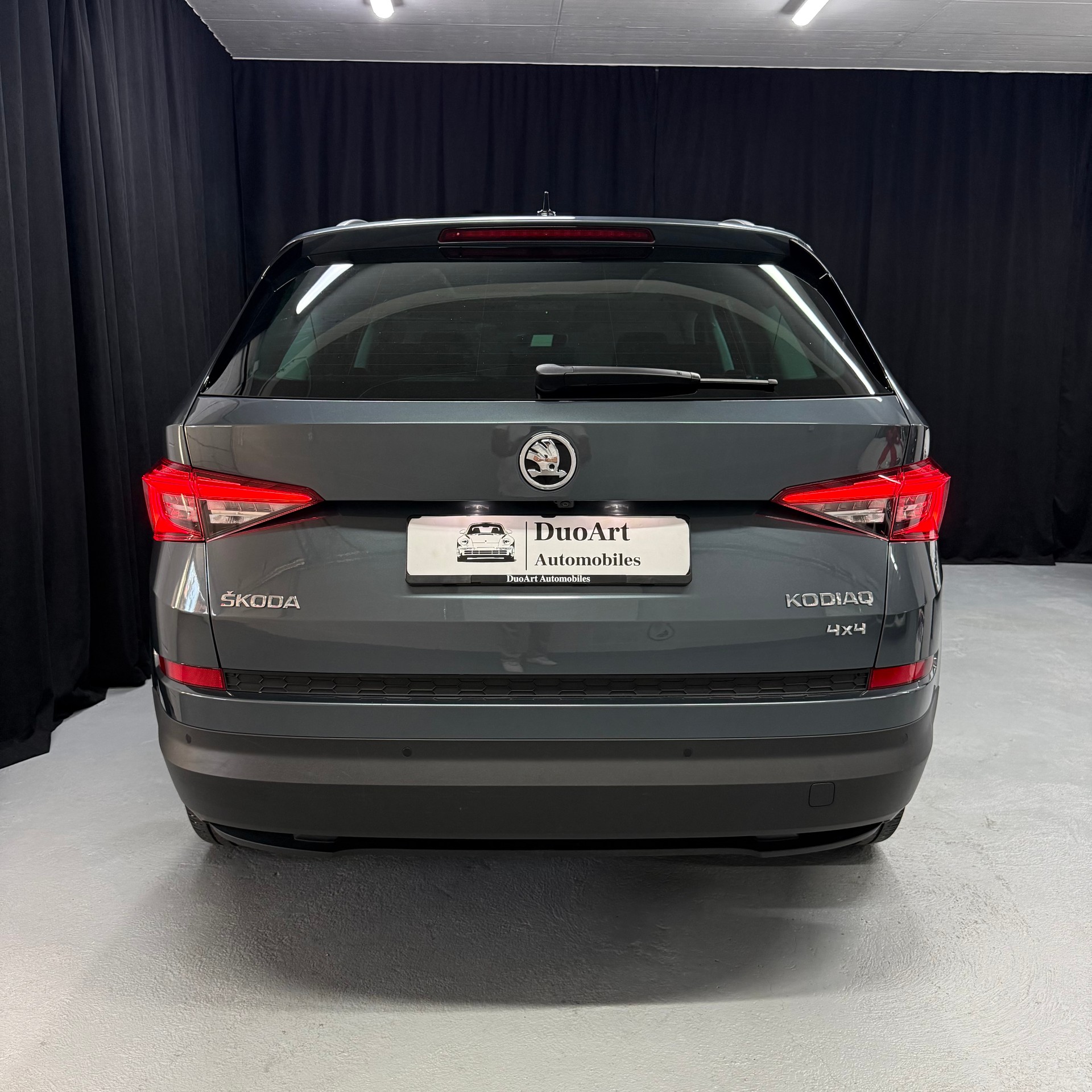 SKODA Kodiaq 2.0 TSI Style DSG 4x4 7 Sièges-image-6