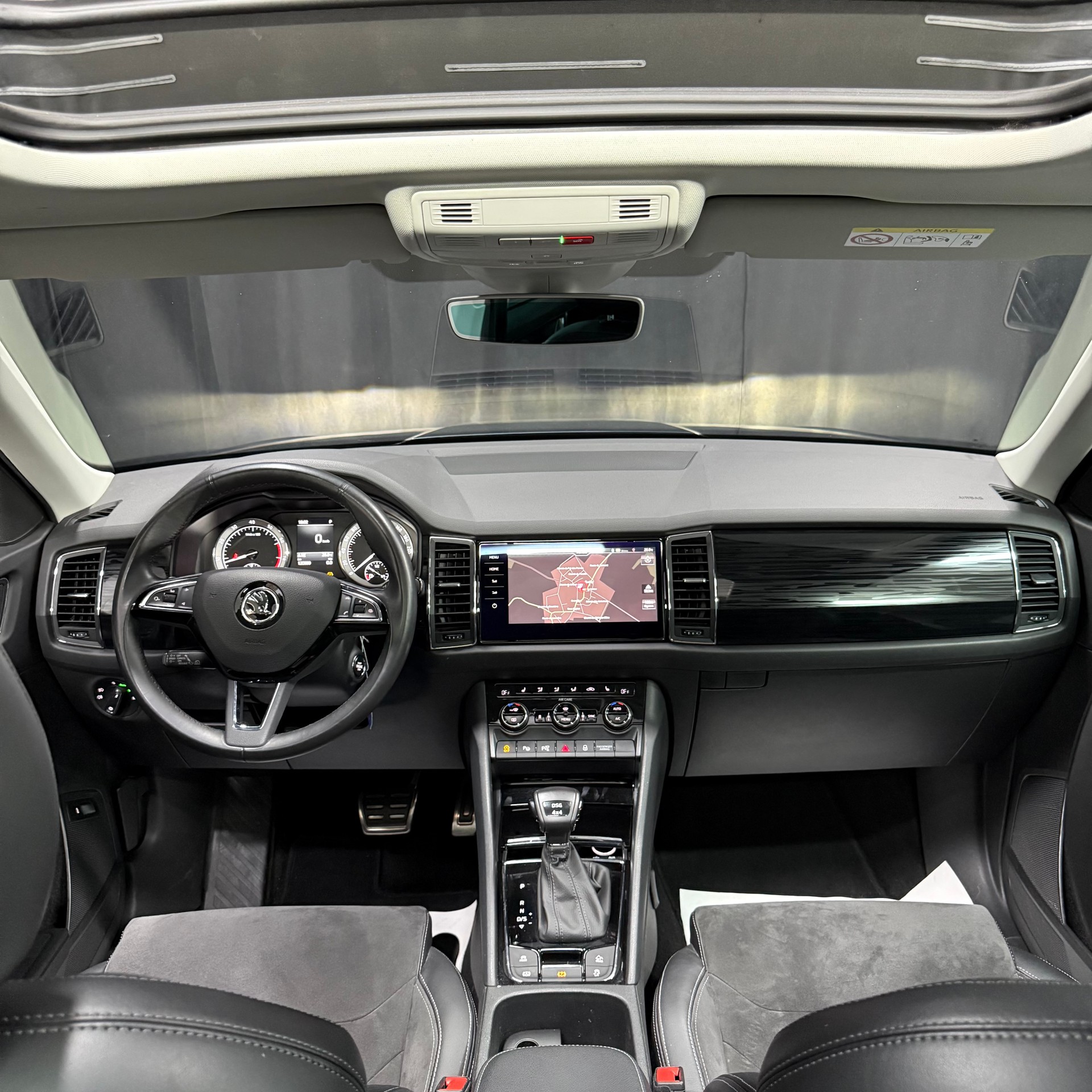 SKODA Kodiaq 2.0 TSI Style DSG 4x4 7 Sièges-image-9
