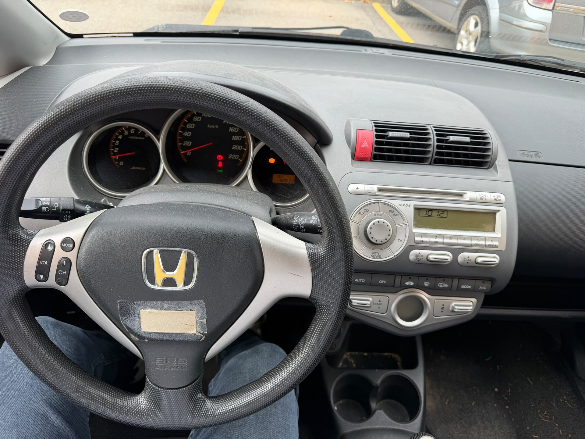 HONDA Jazz 1.4i ES-image-6