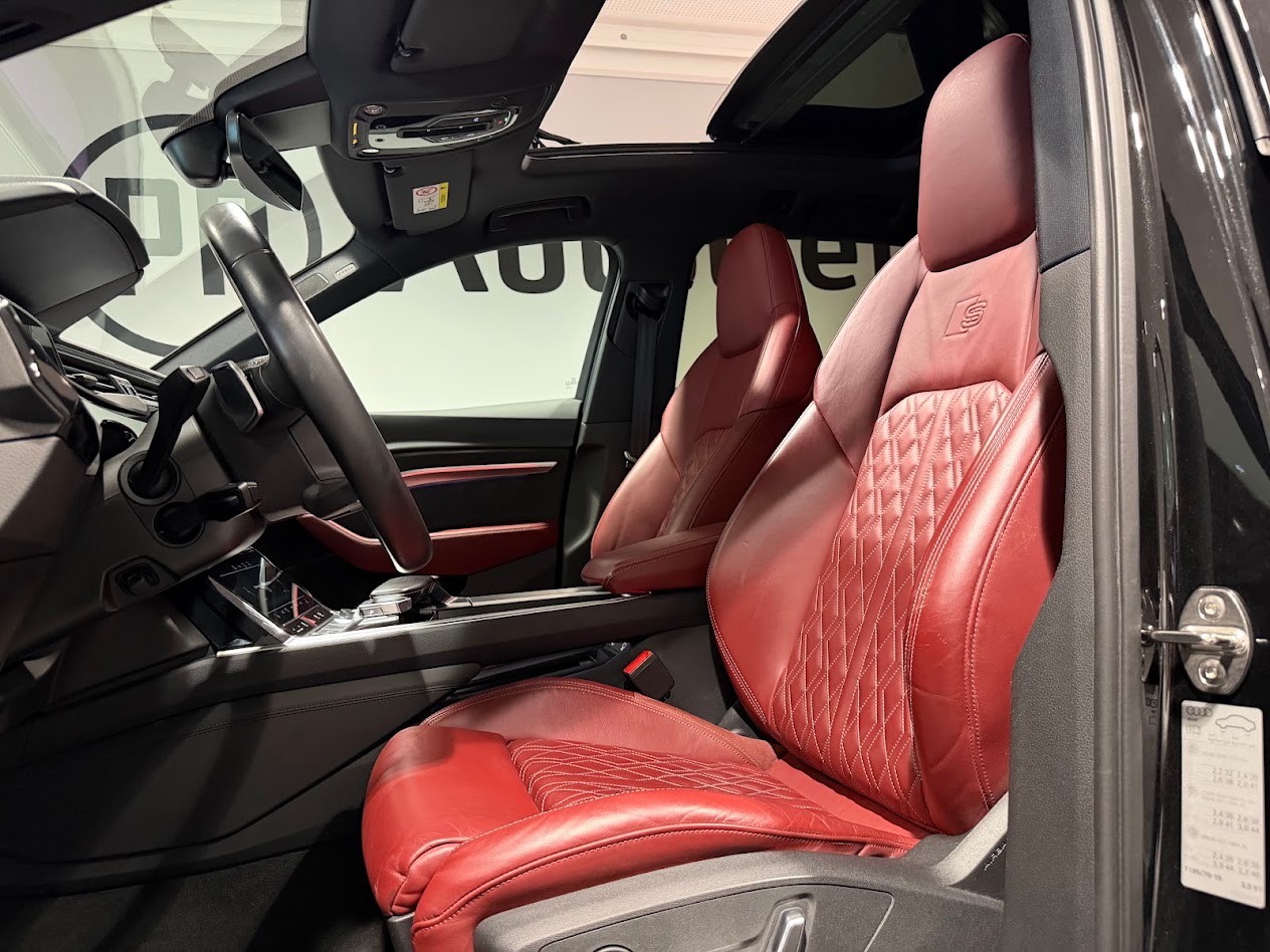 AUDI e-tron S quattro-image-3