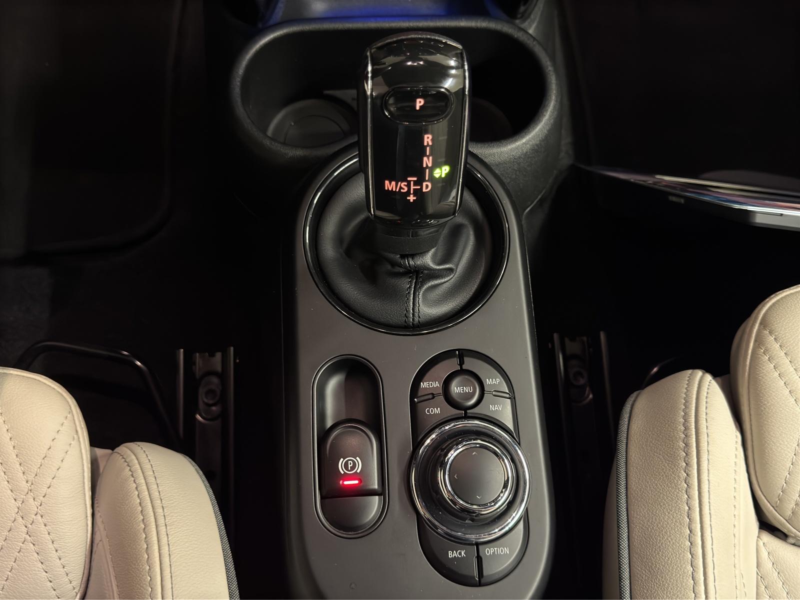 MINI Cabrio F57 2.0i John Cooper Works SAG-image-19
