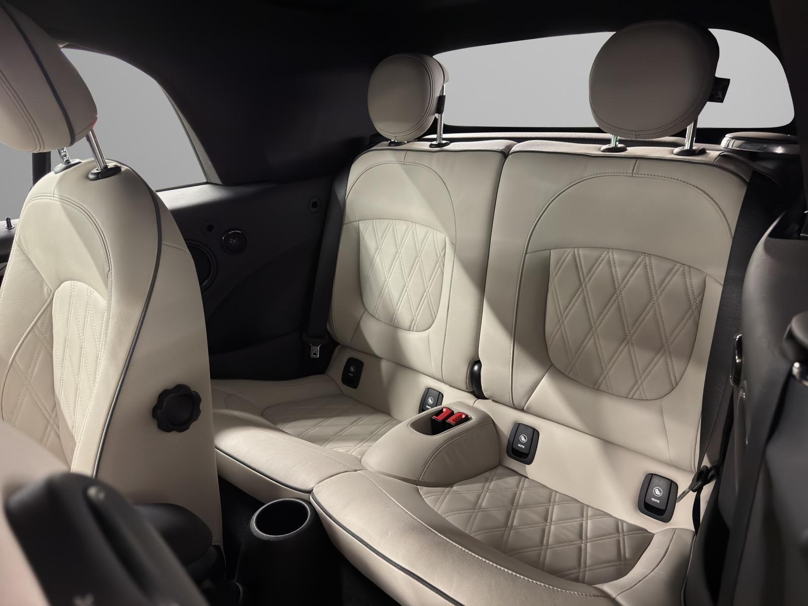 MINI Cabrio F57 2.0i John Cooper Works SAG-image-13