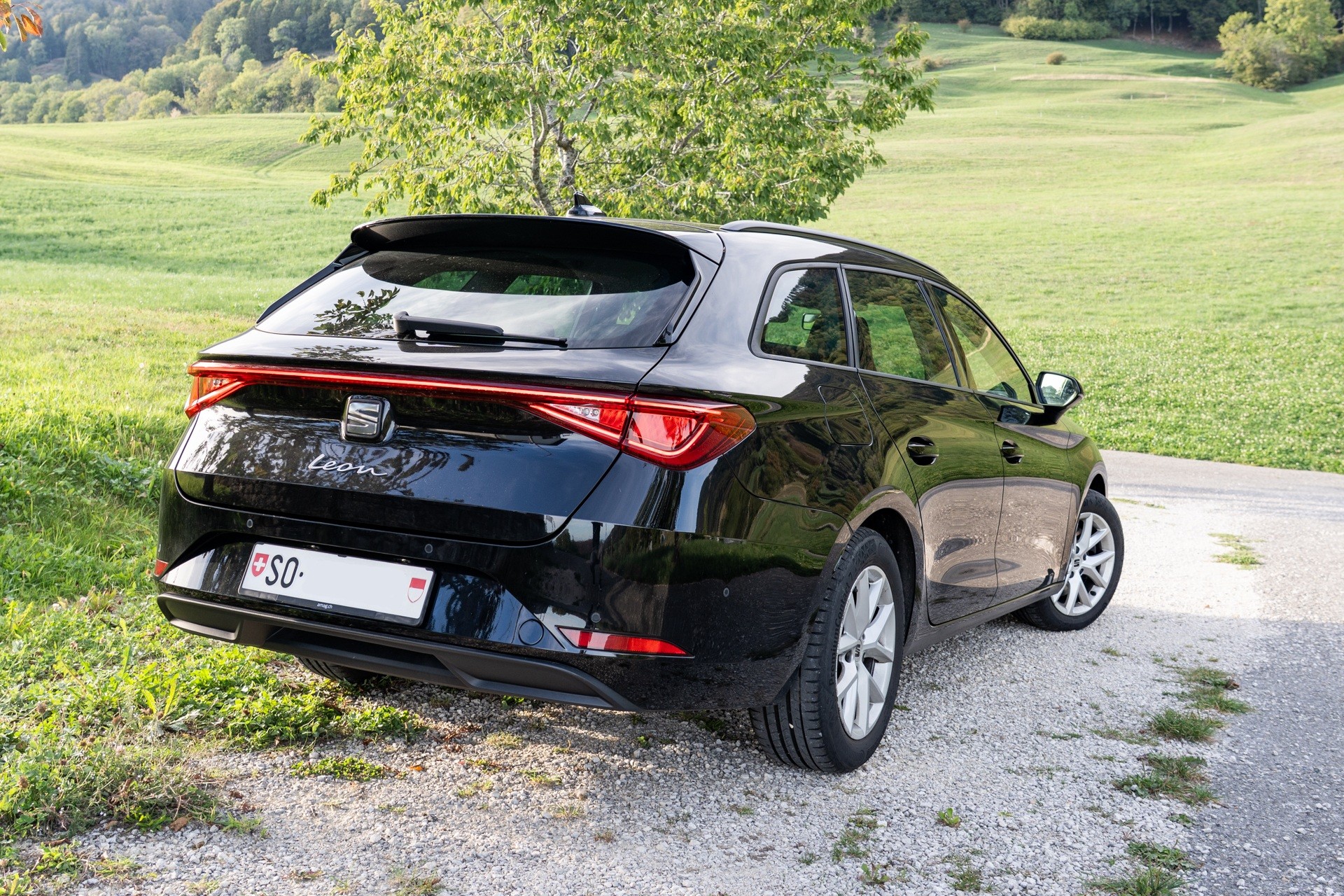 SEAT Leon ST 2.0 TDI Style DSG-image-3