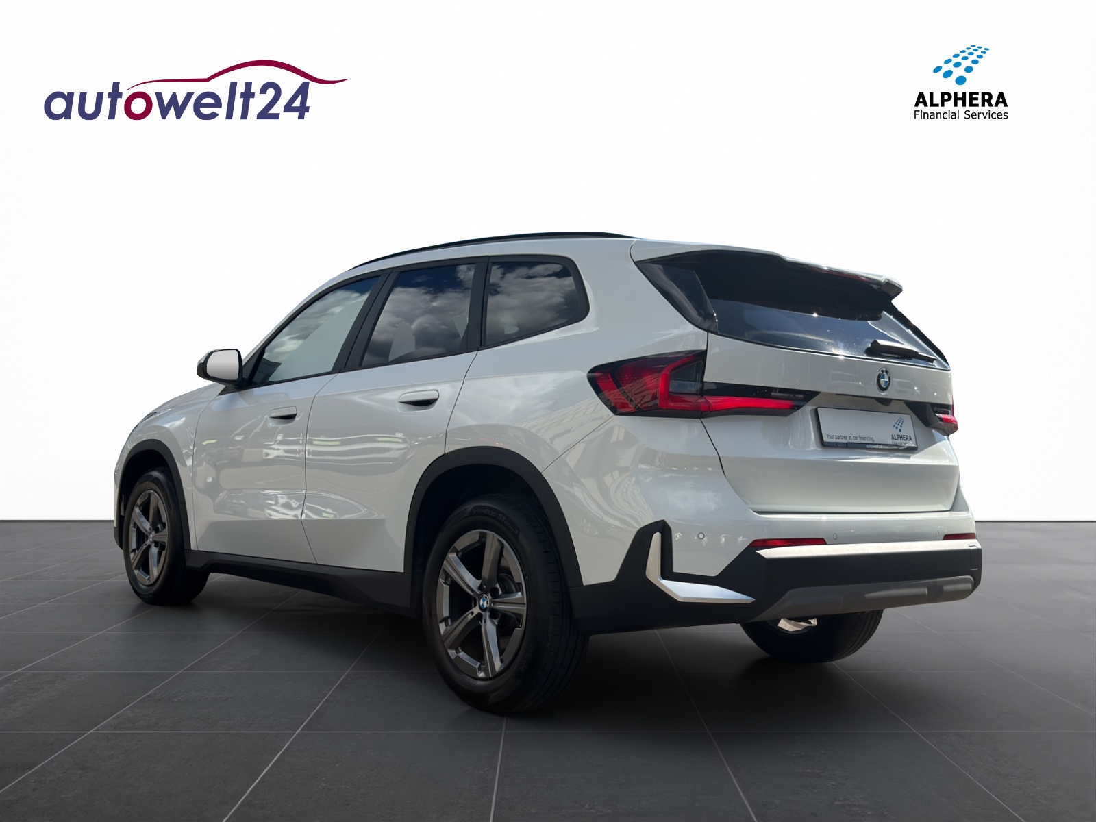 BMW X1 xDrive 20d 48V-image-6