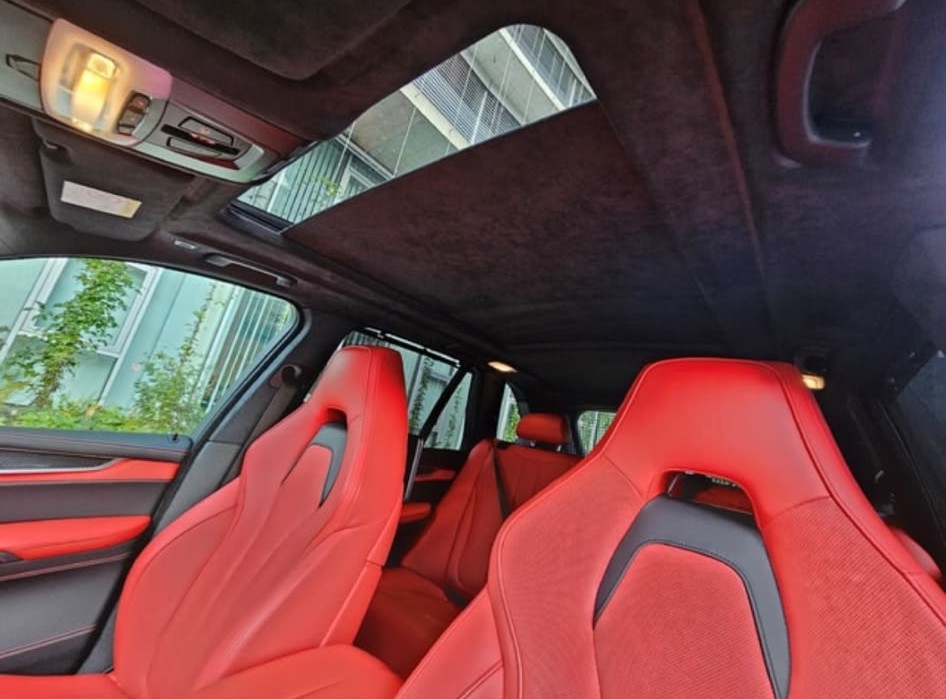 BMW X5M-image-4