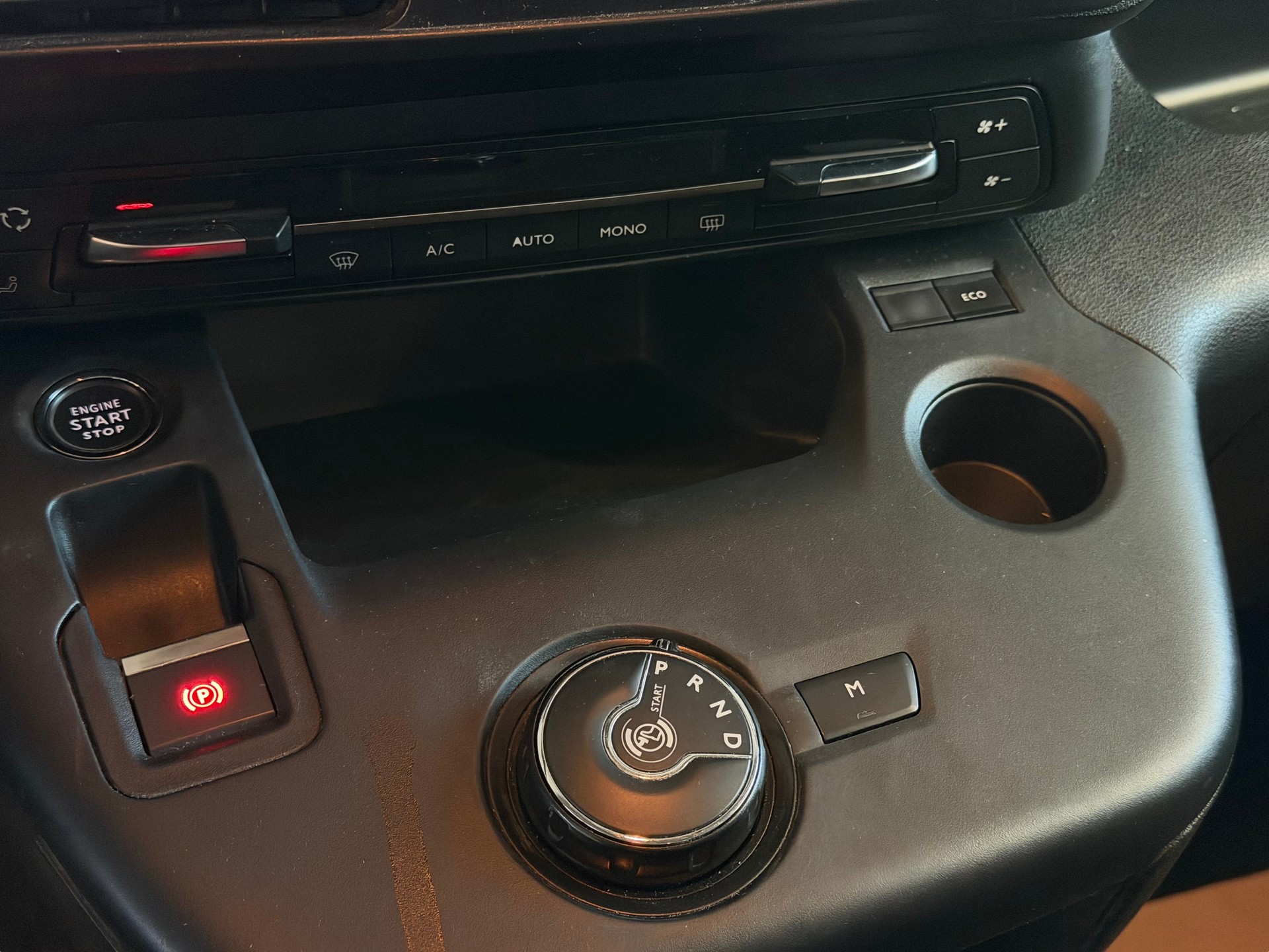OPEL Combo Life XL 1.2 Edition | CH-Auto | Frisch MFK | Ab Service | RF-Kamera | Sitz-Heizung-image-12
