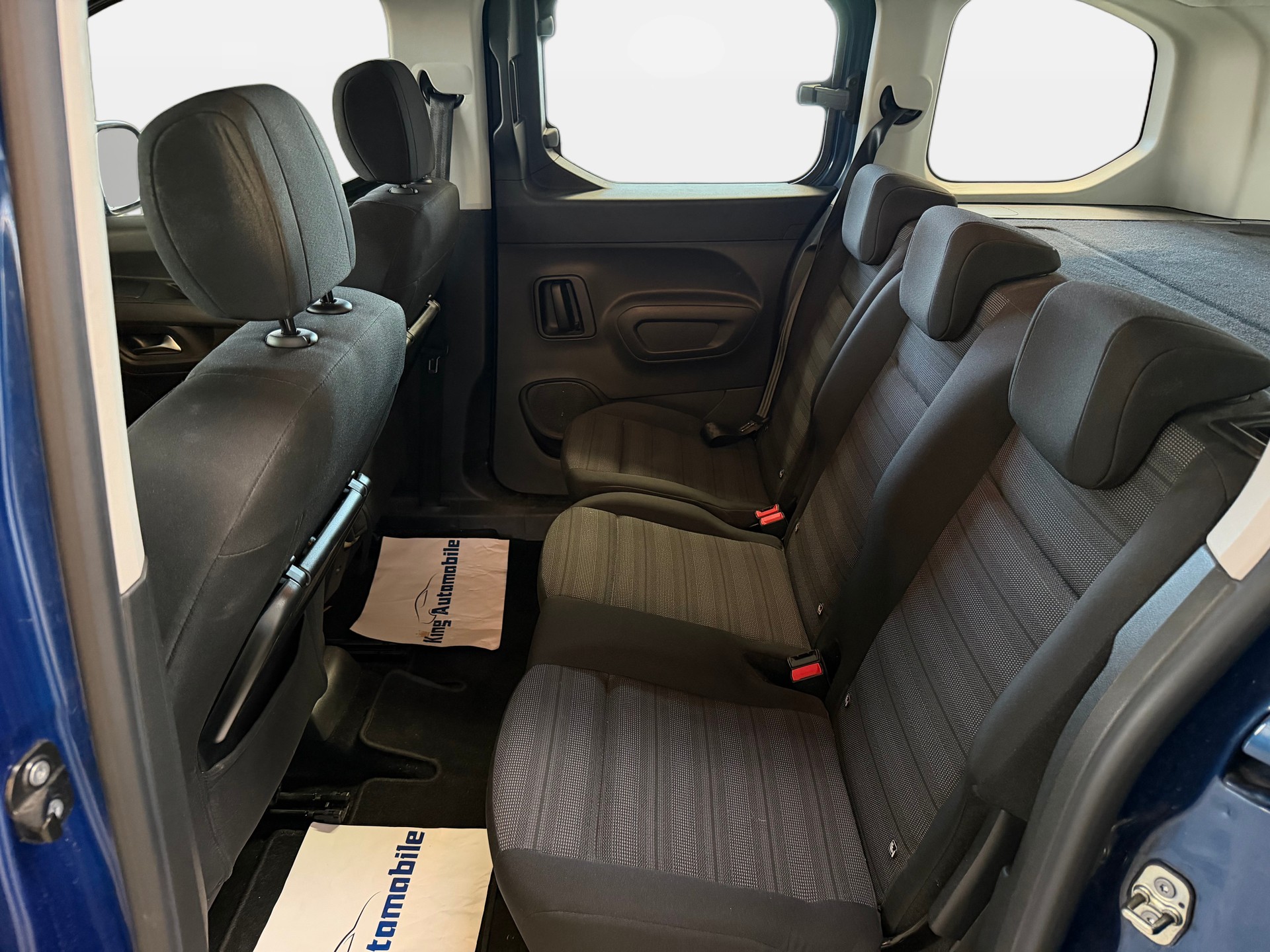 OPEL Combo Life XL 1.2 Edition | CH-Auto | Frisch MFK | Ab Service | RF-Kamera | Sitz-Heizung-image-9
